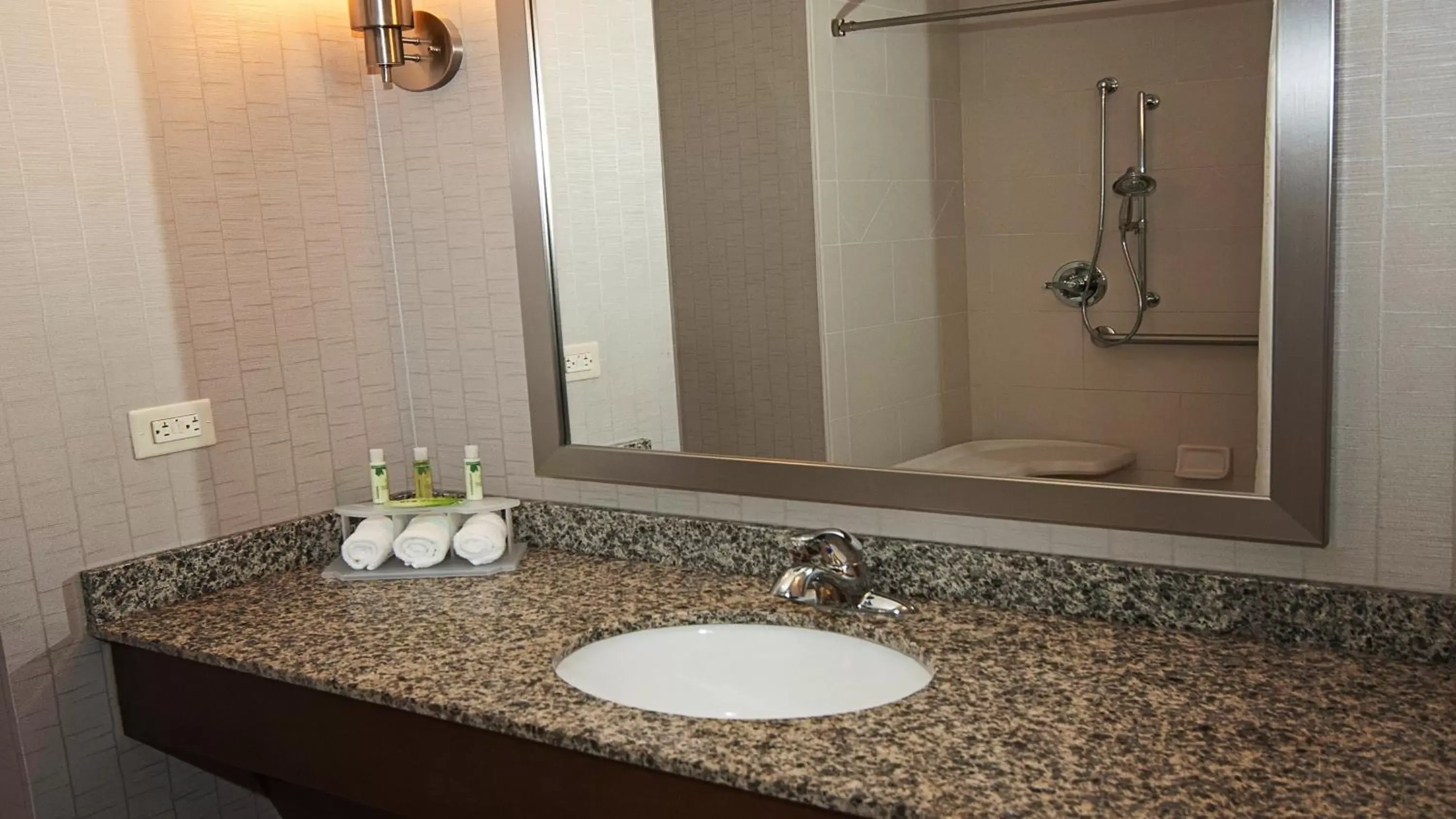 Photo of the whole room, Bathroom in Holiday Inn Express Hotel & Suites Wichita Northeast, an IHG Hotel