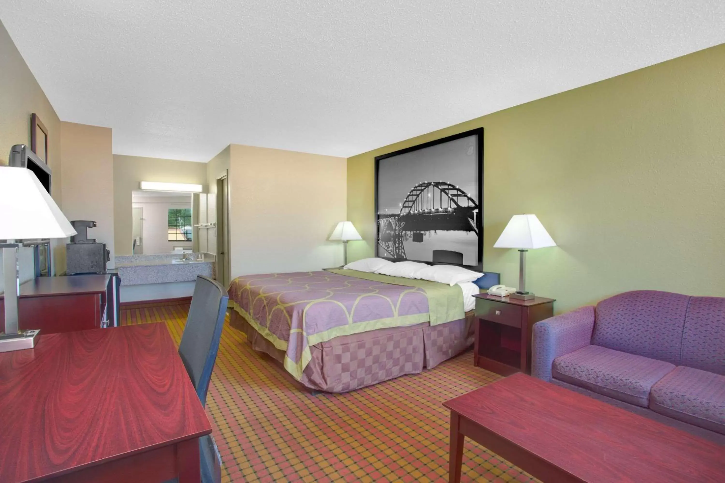 Photo of the whole room, Bed in Super 8 by Wyndham Monticello AR