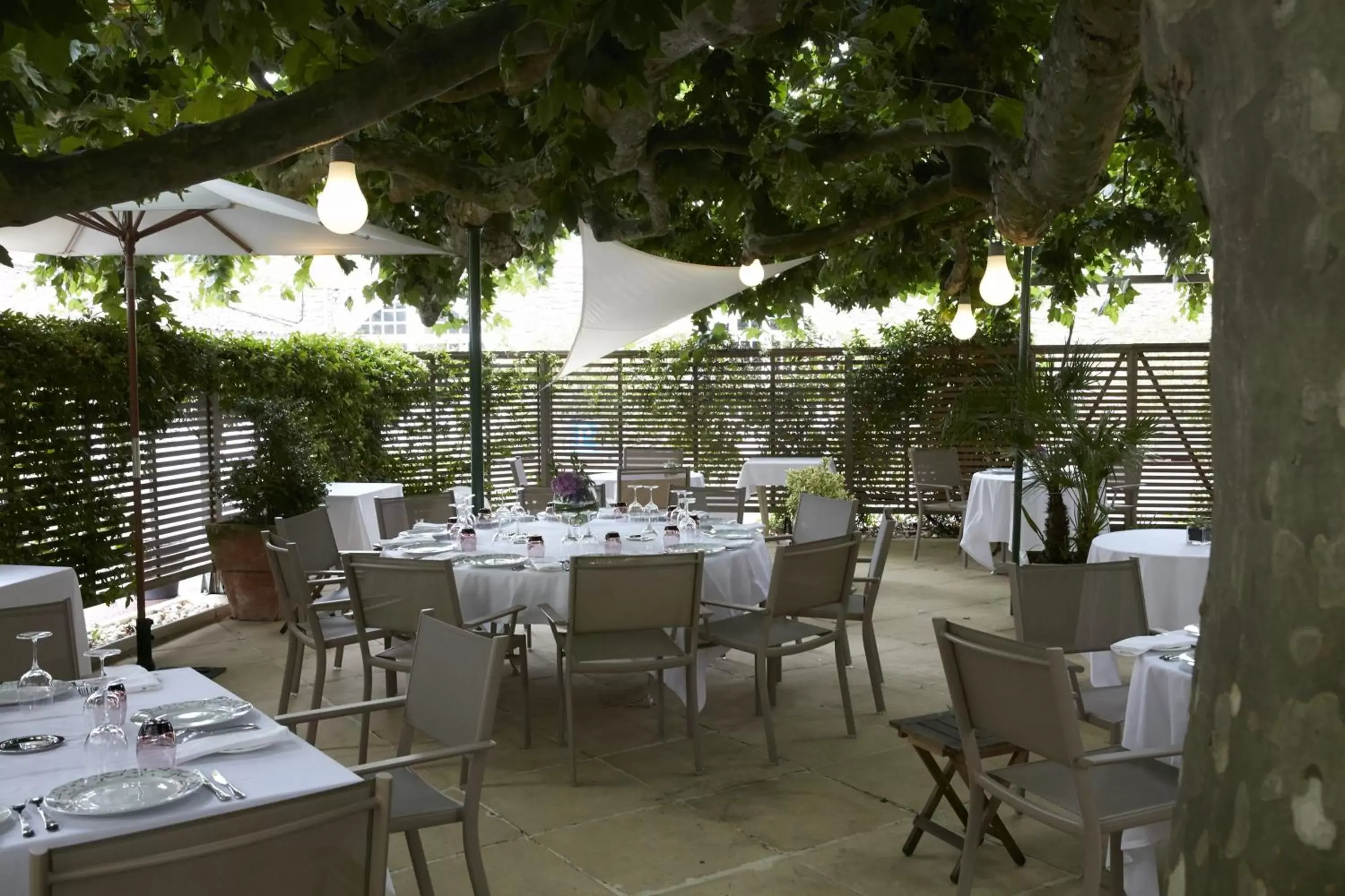 Balcony/Terrace, Restaurant/Places to Eat in Hôtel Claude Darroze