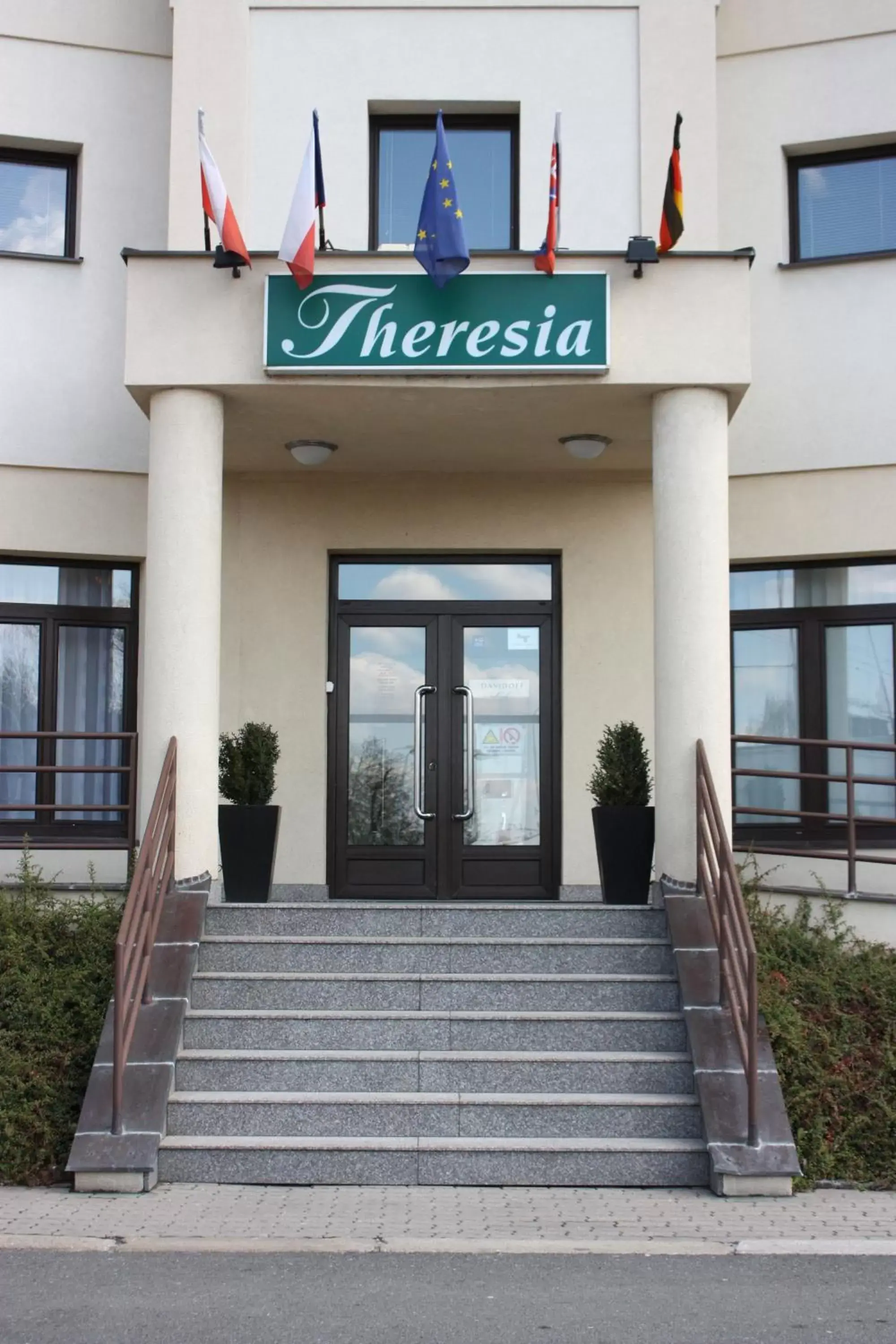 Facade/entrance in Hotel Theresia