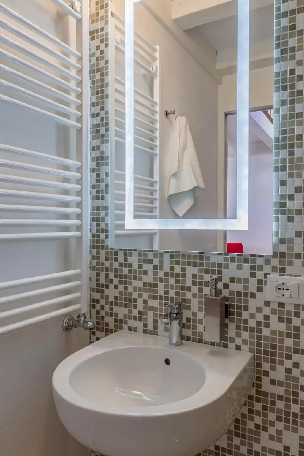 Shower, Bathroom in Le Maestranze Deluxe Rooms