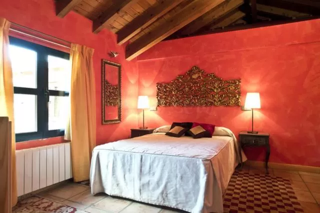 Bedroom, Bed in Hotel Sara De Ur