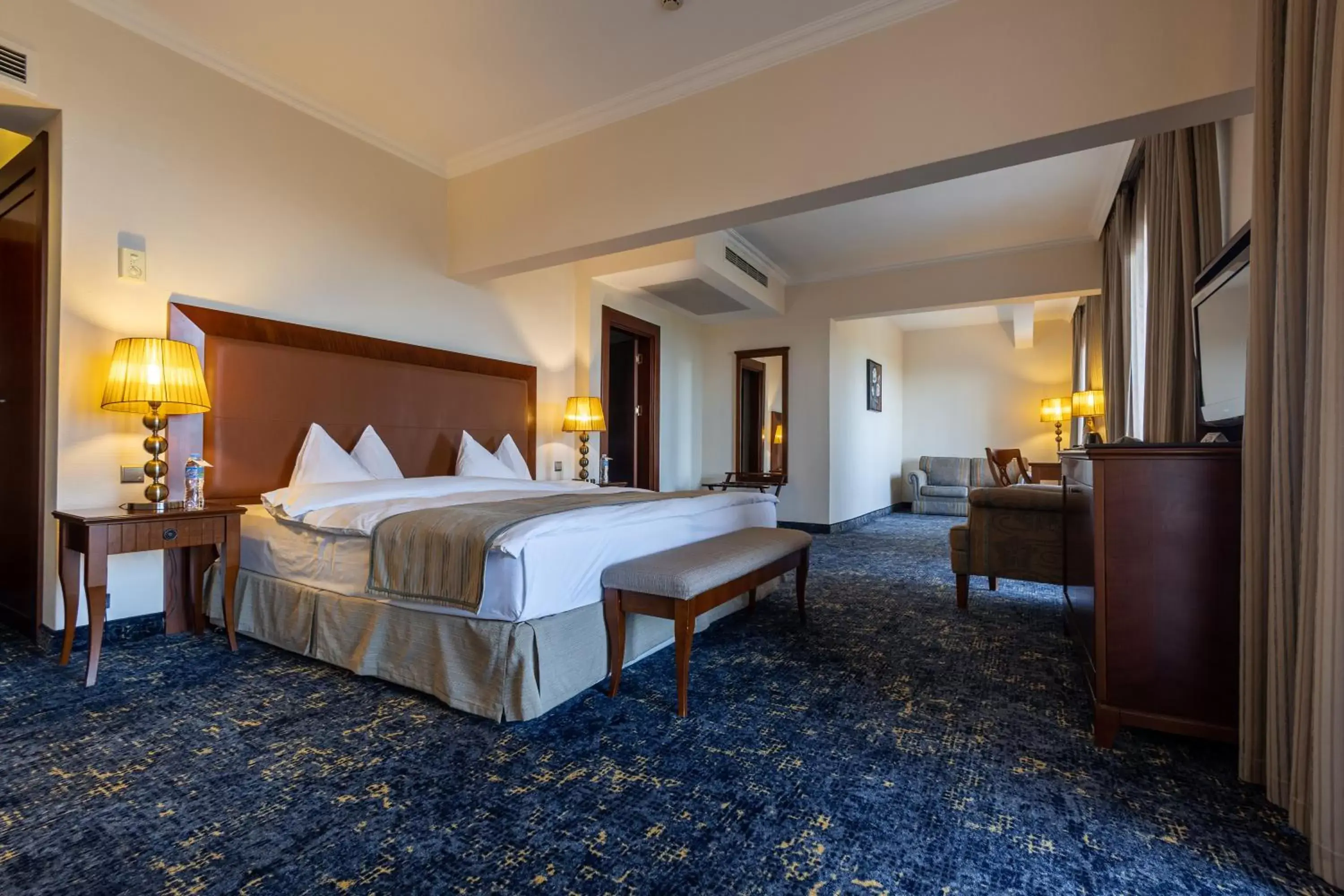 Bed in Primoretz Grand Hotel & Spa