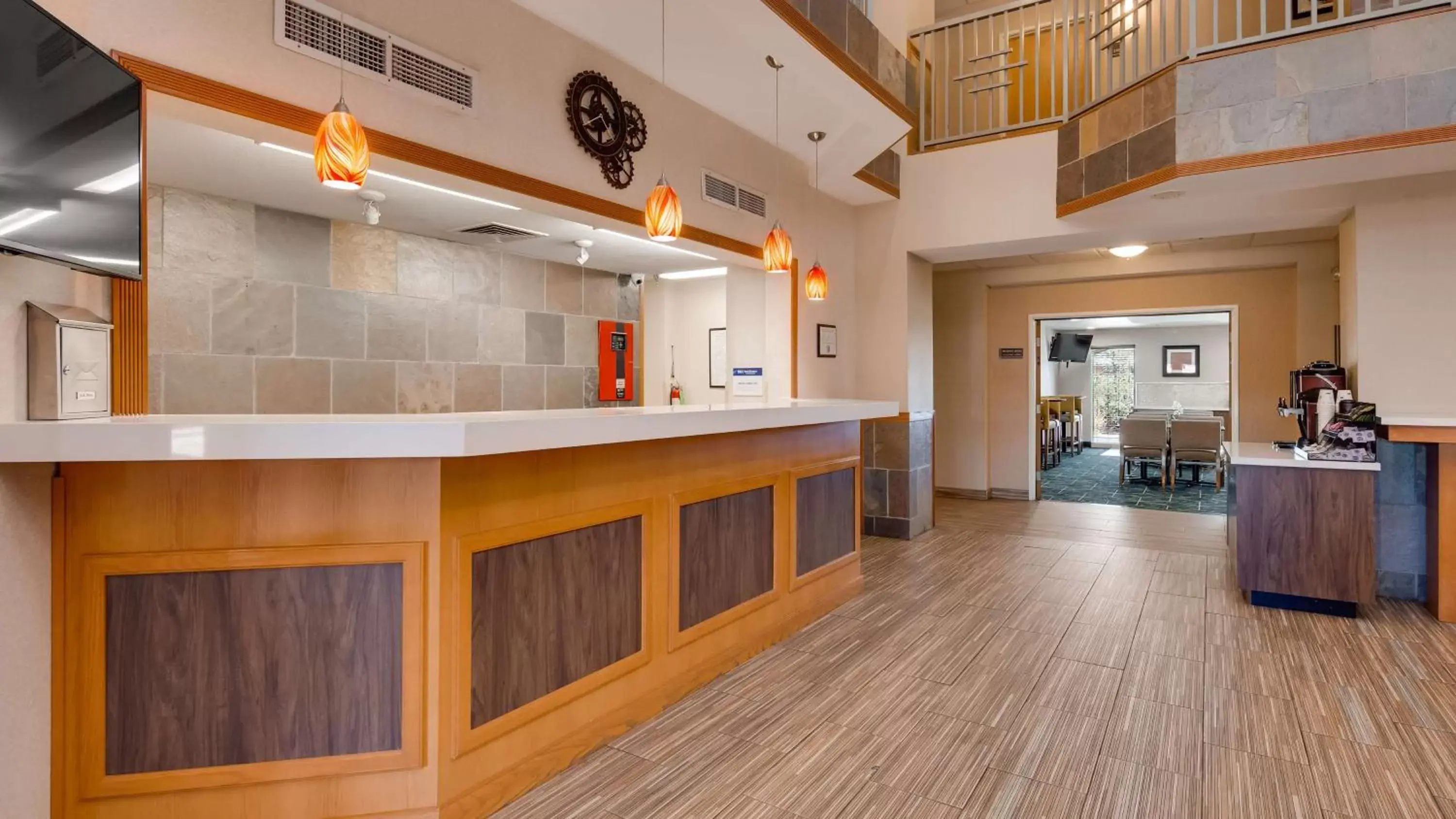 Lobby or reception in Best Western Plus Gateway Inn & Suites - Aurora Lobby or reception in Best Western Plus Gateway Inn & Suites - Aurora