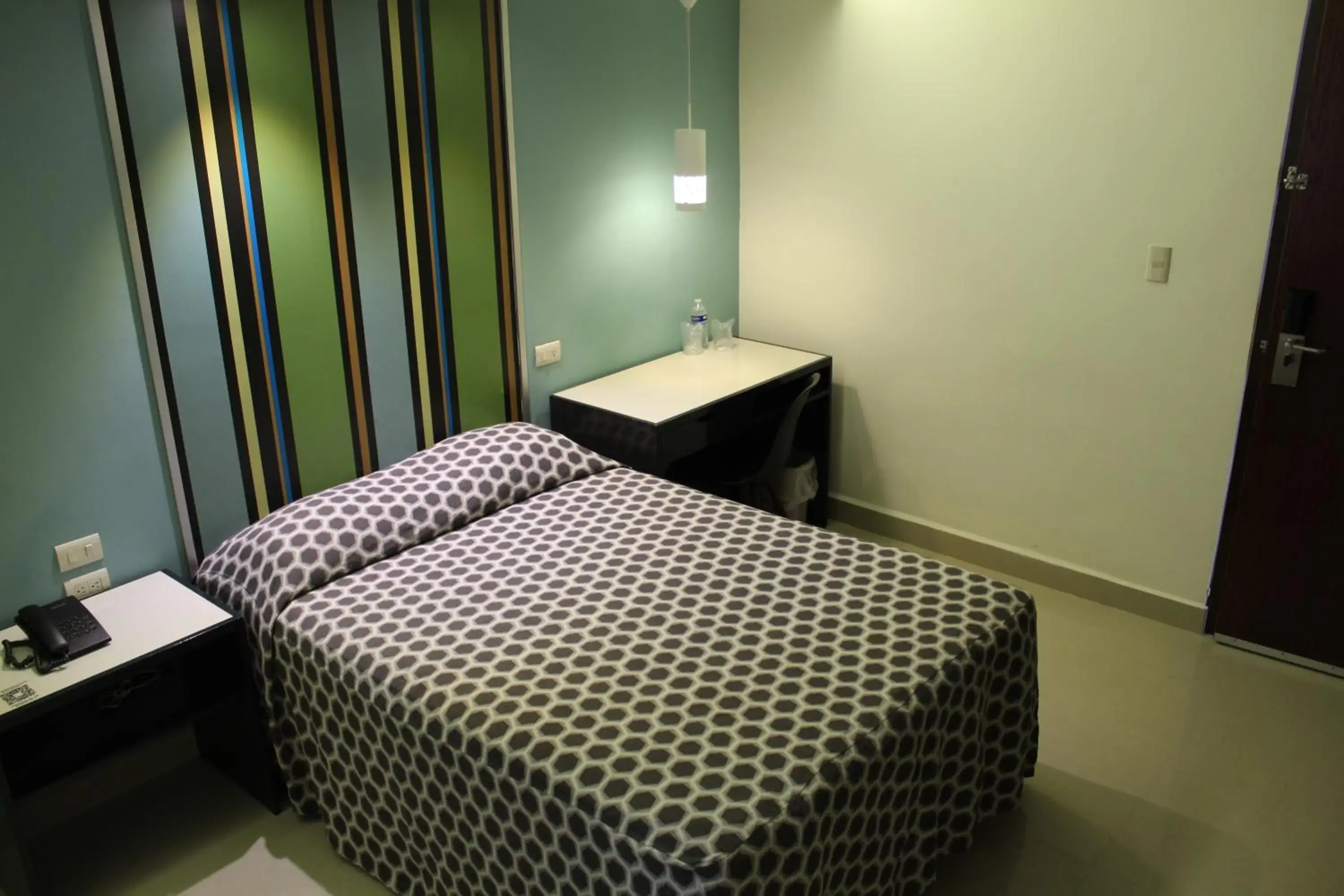 Bedroom, Bed in Hotel Mar y Tierra