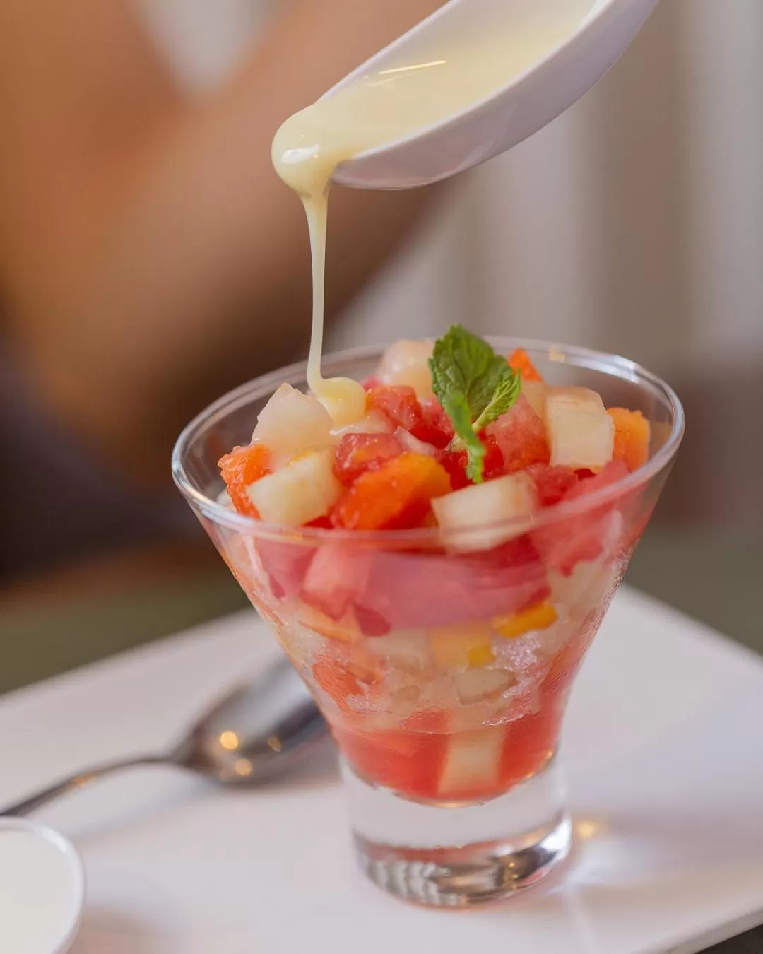 Restaurant/places to eat in Ritz Suites Grand Hotel Boutique