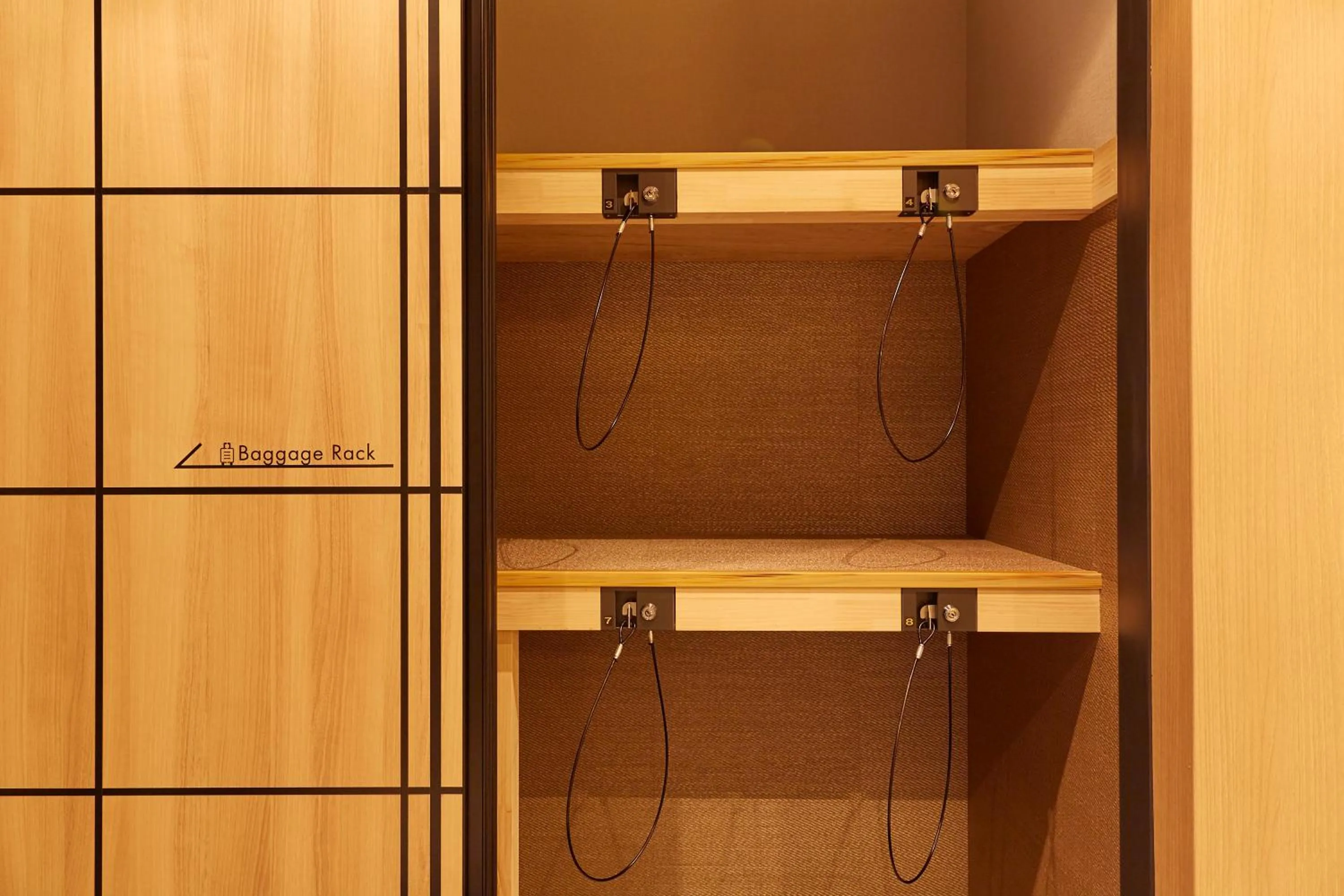 Lobby or reception in MONday Apart Hamamatsucho Daimon