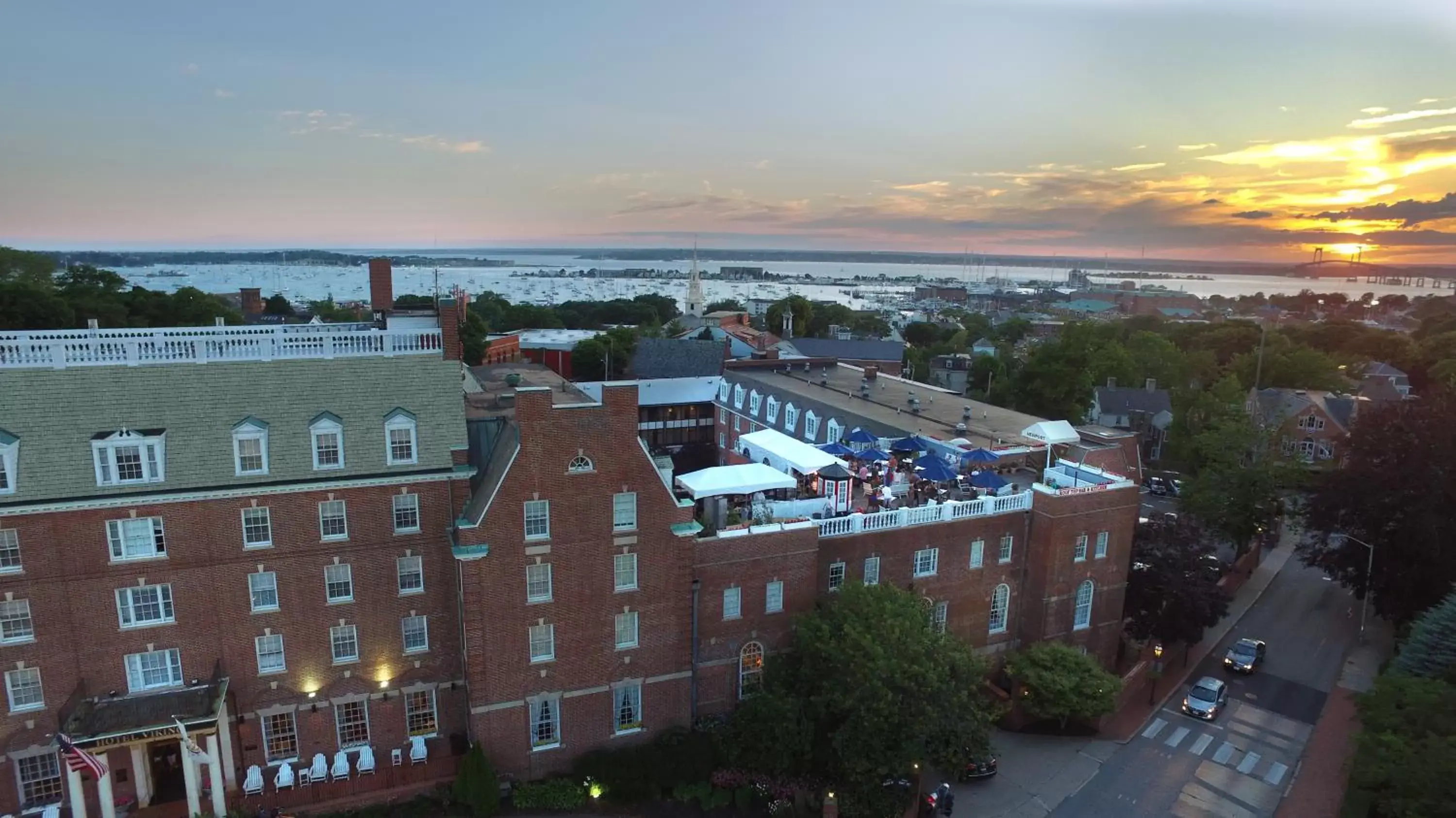 Bird's eye view, Bird's-eye View in Hotel Viking