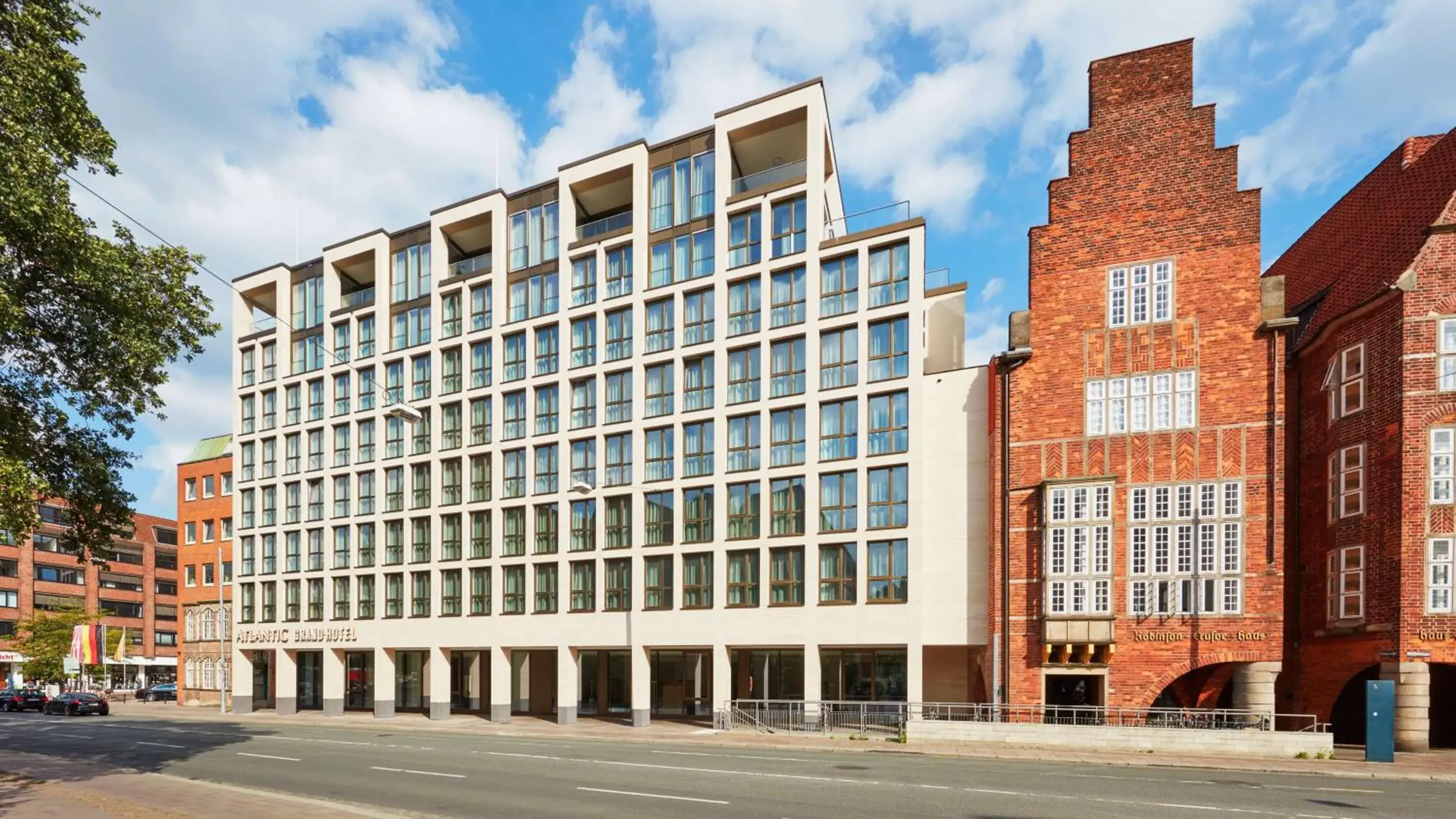 Property Building in Atlantic Grand Hotel Bremen