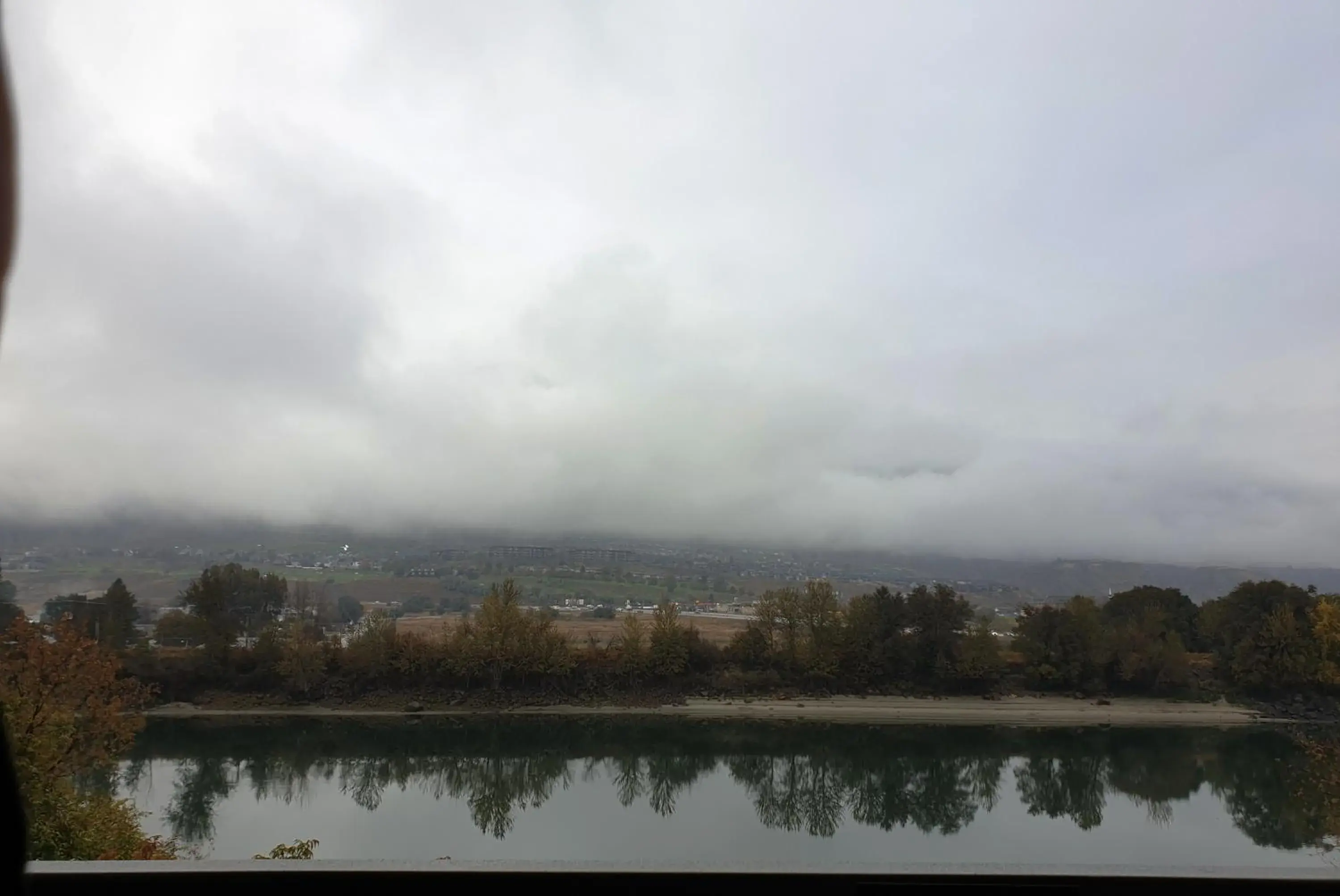 One bedroom suite with balcony in Riverland Inn & Suites One bedroom suite with balcony in Riverland Inn & Suites