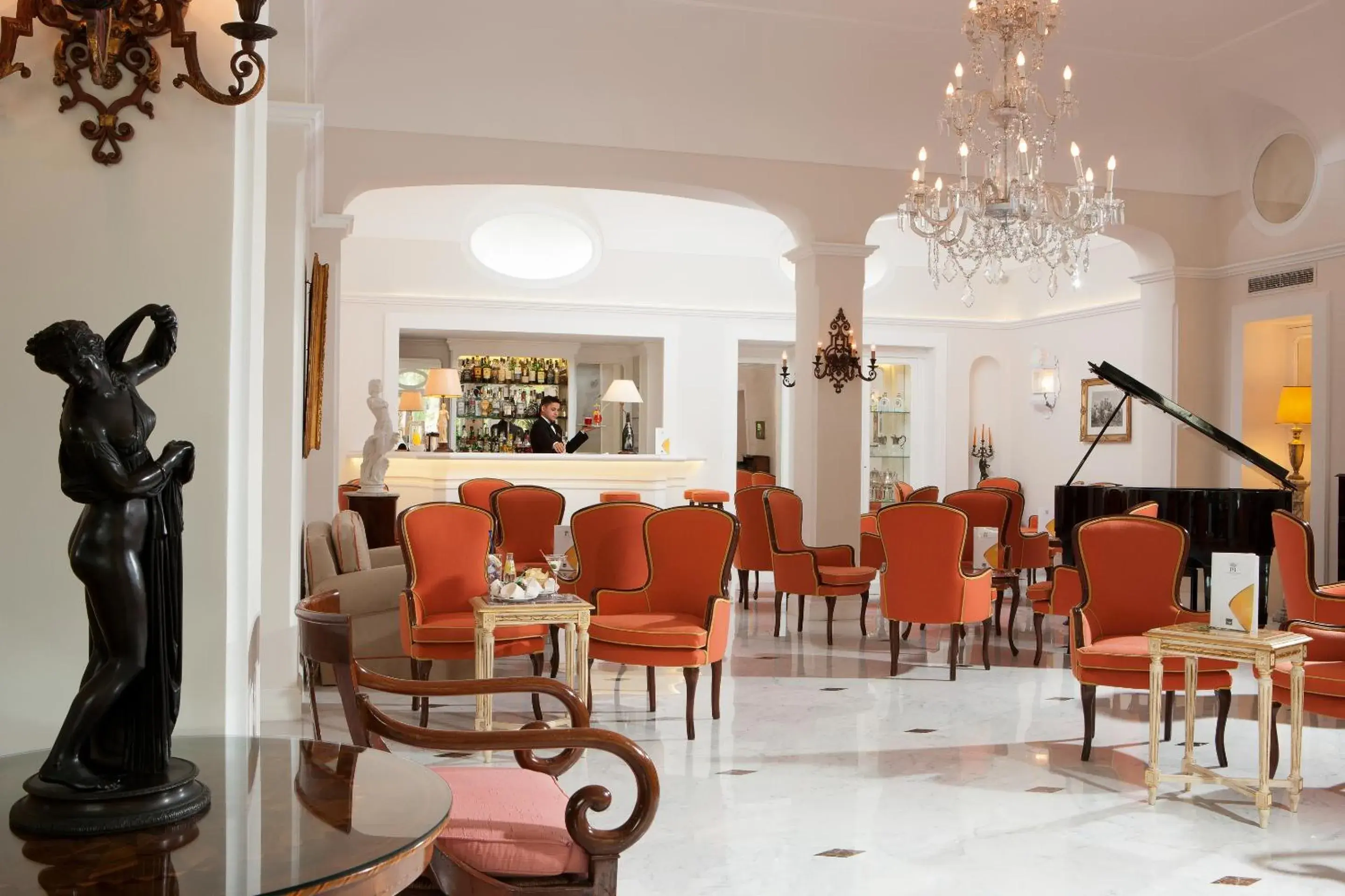 Communal lounge/ TV room, Restaurant/Places to Eat in Grand Hotel Ambasciatori