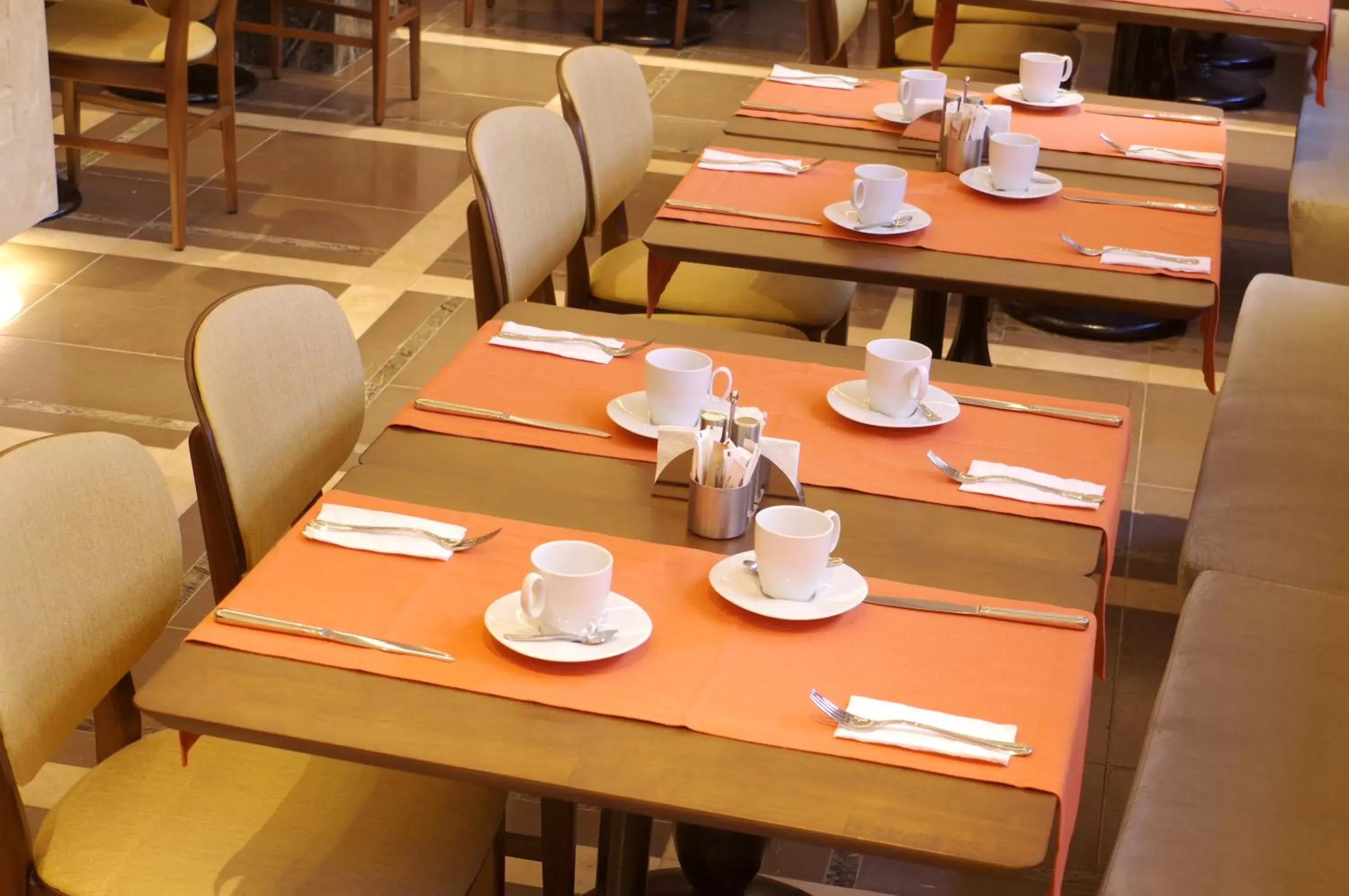 Buffet breakfast, Restaurant/Places to Eat in Peyk Hotel