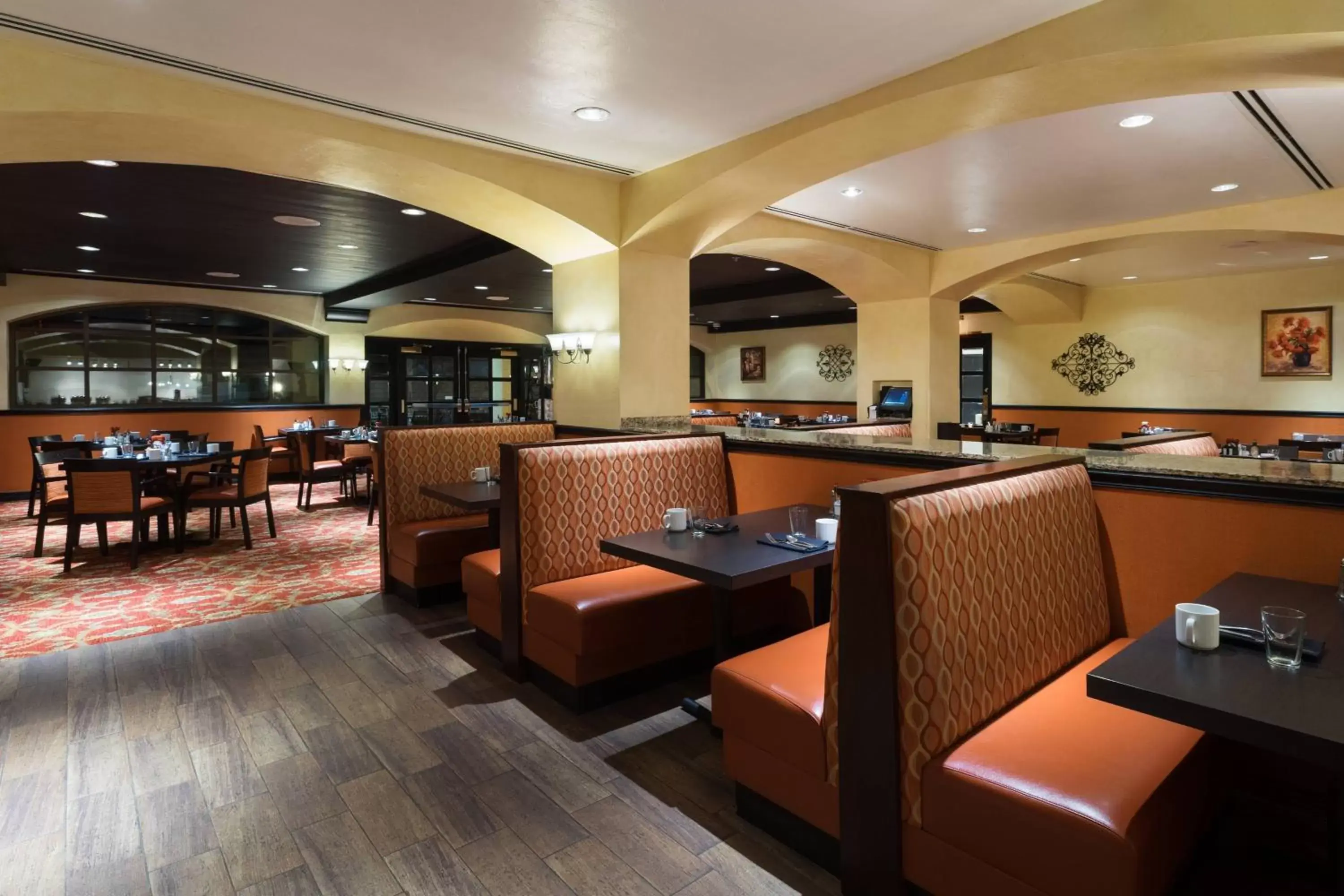 Restaurant/places to eat, Lounge/Bar in Santa Ynez Valley Marriott