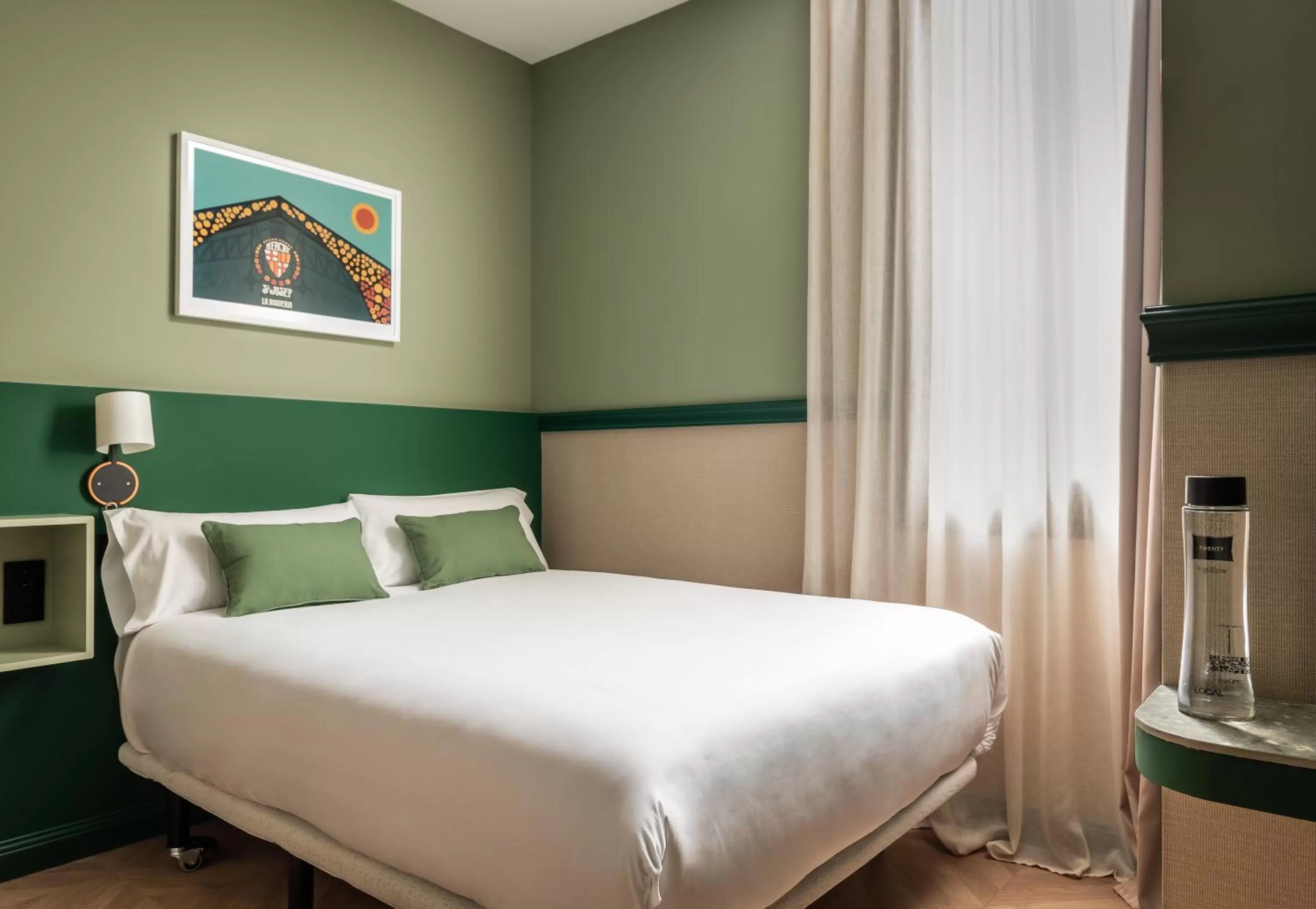 Bedroom, Bed in BYPILLOW Twenty