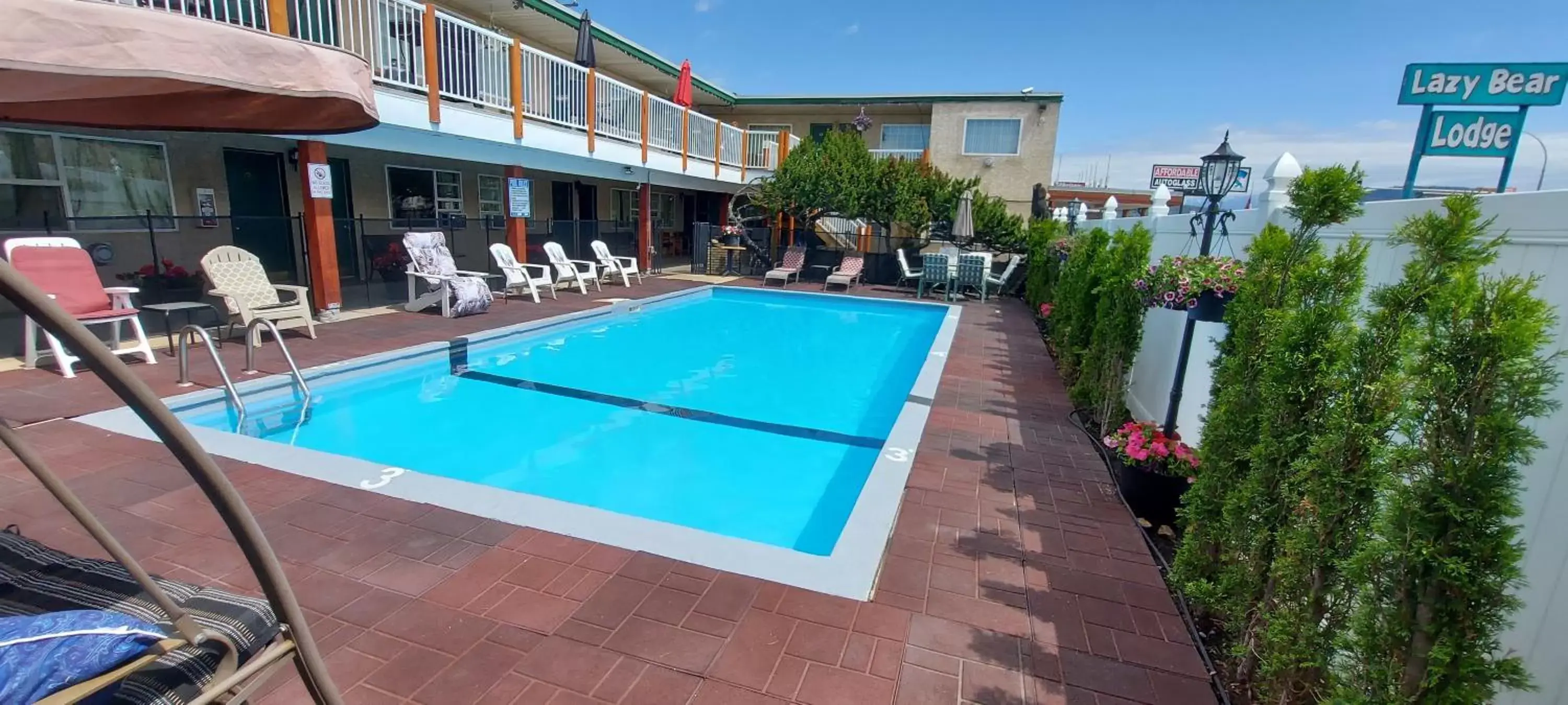 Swimming Pool in Lazy Bear Lodge