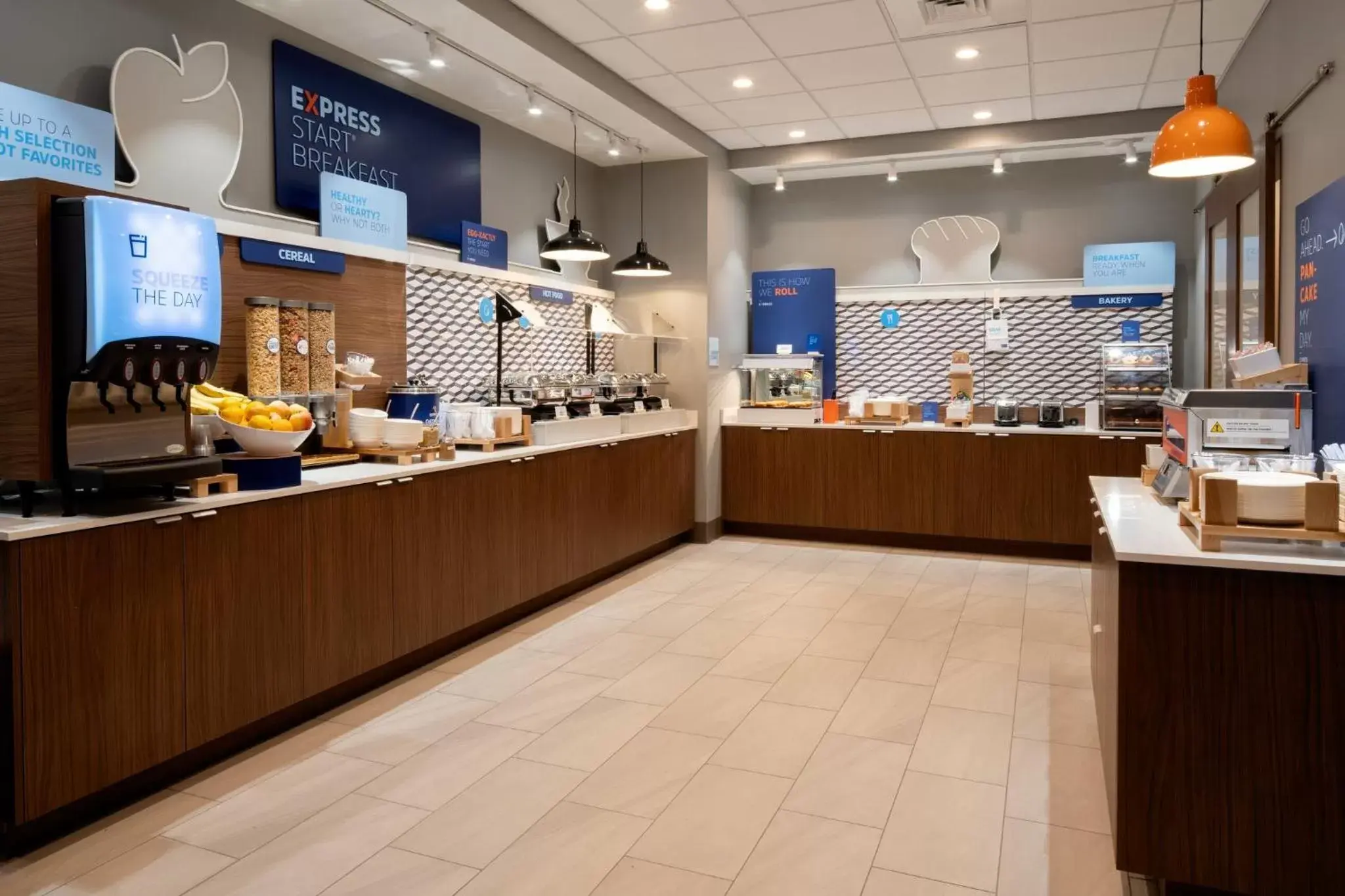 Breakfast, Restaurant/Places to Eat in Holiday Inn Express & Suites - Hollister, an IHG Hotel