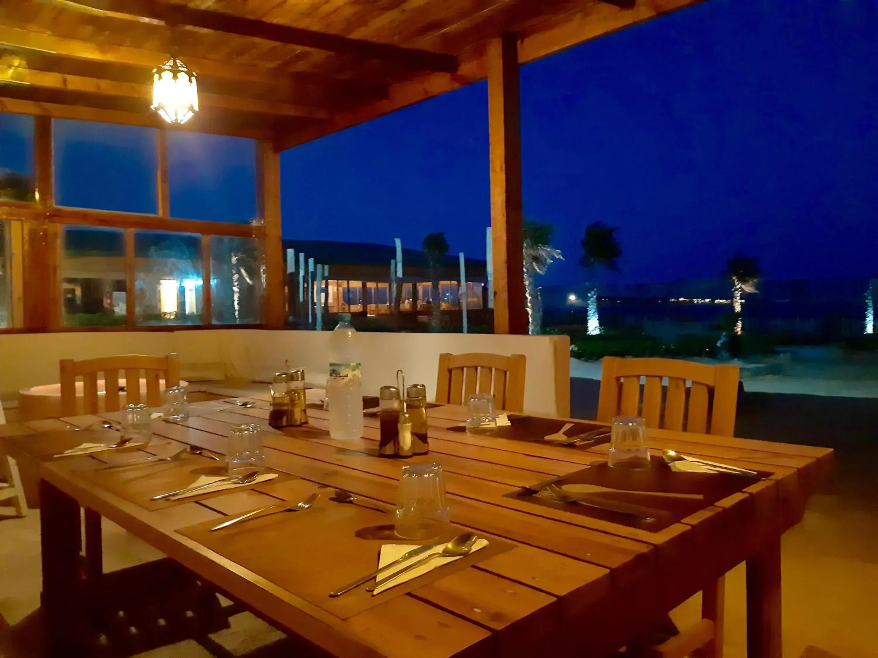 Restaurant/places to eat in Dakhla Camp Restaurant/places to eat in Dakhla Camp
