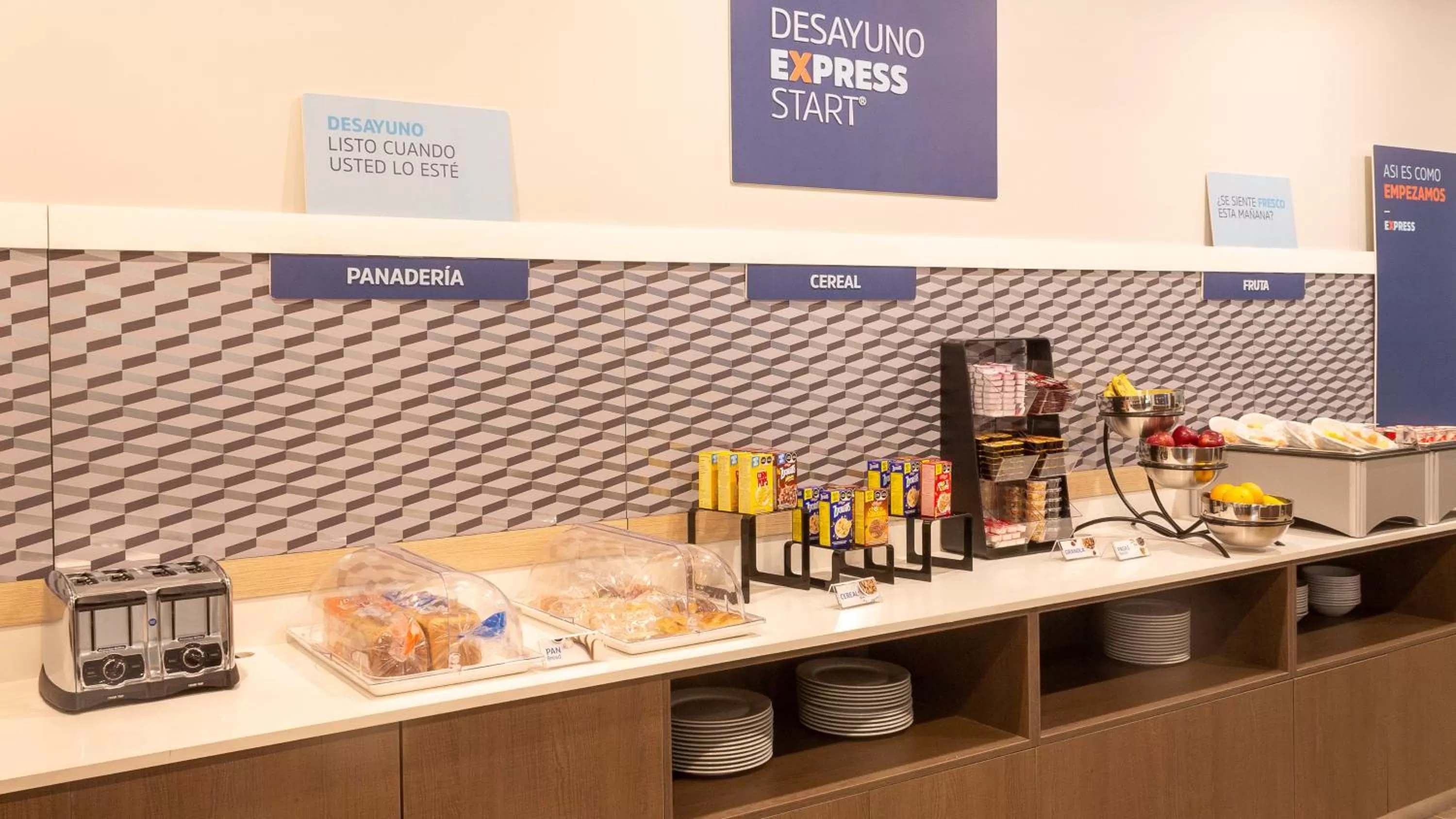 Breakfast in Holiday Inn Express & Suites - Tijuana Otay by IHG