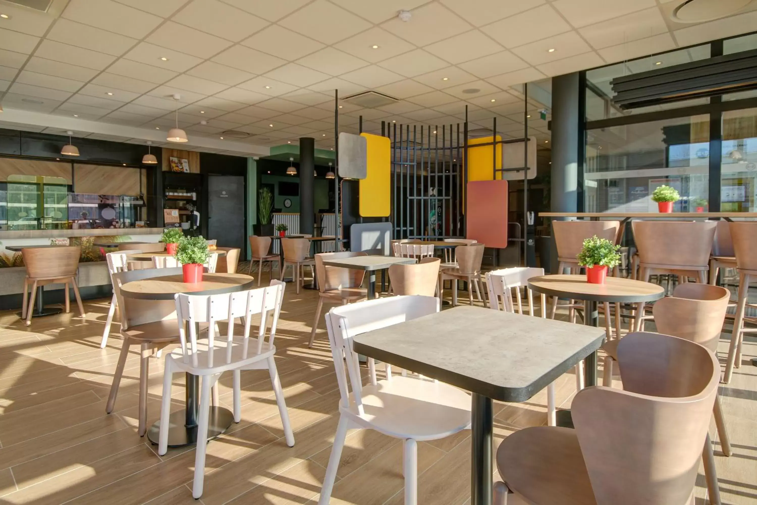 Breakfast, Restaurant/Places to Eat in B&B HOTEL Epernay