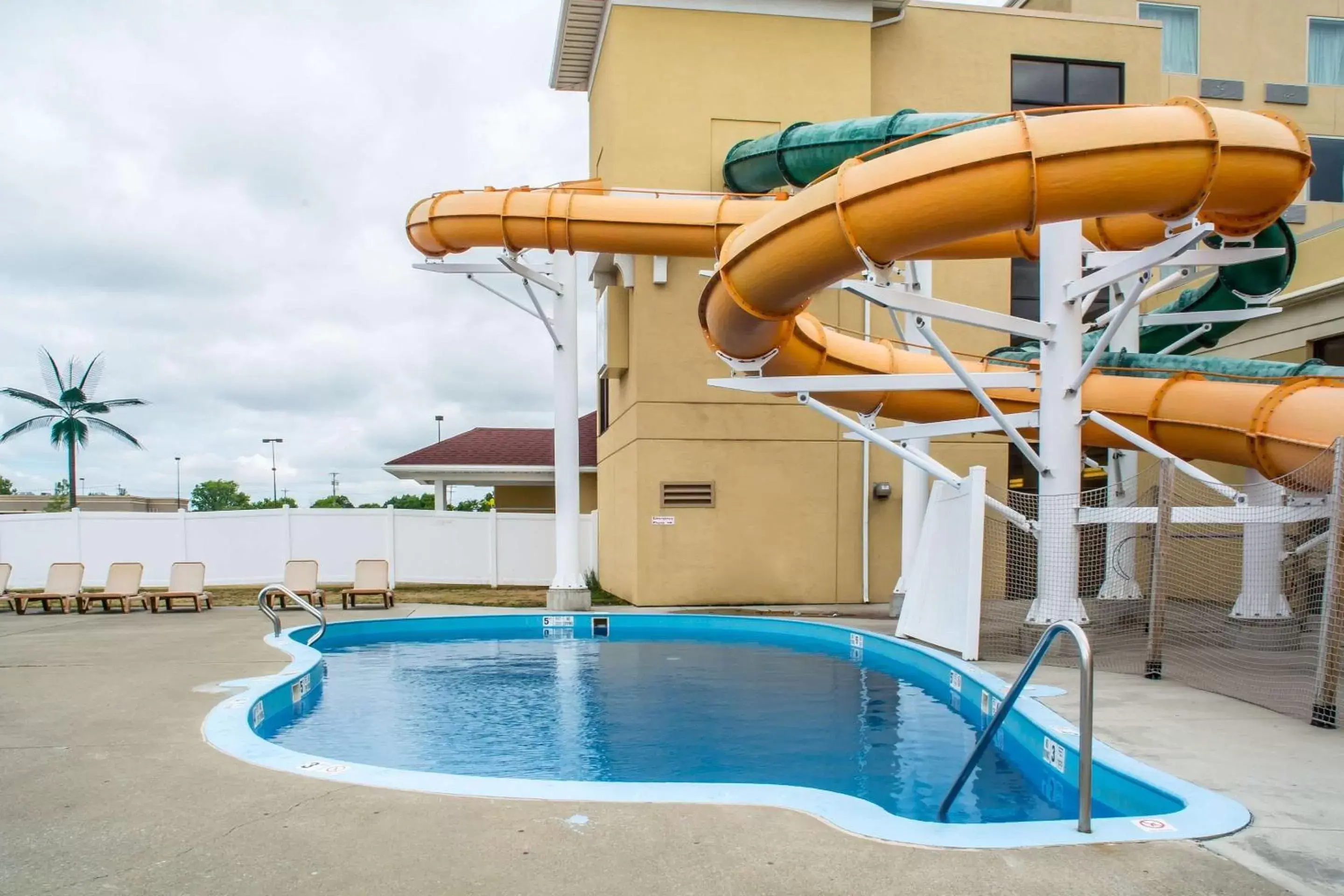 On site, Water Park in Quality Inn & Suites Palm Island Indoor Waterpark