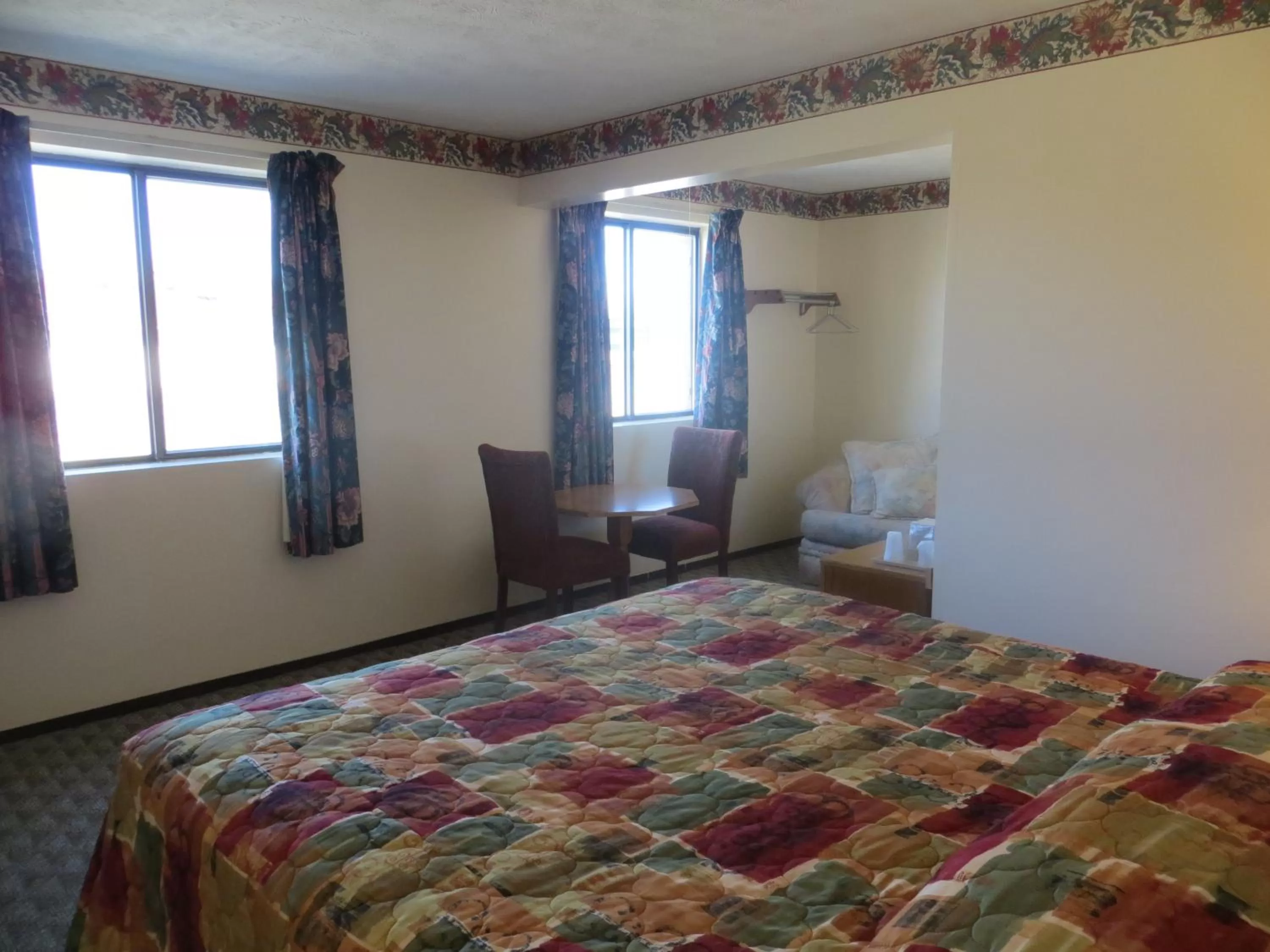 Bed in Baxter Inn 4 Less