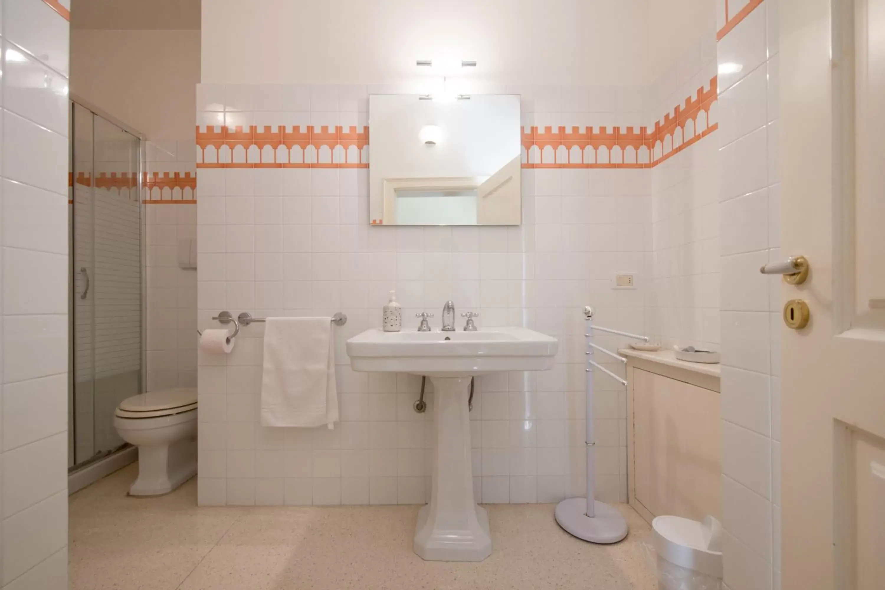 Shower, Bathroom in Parco Degli Aranci
