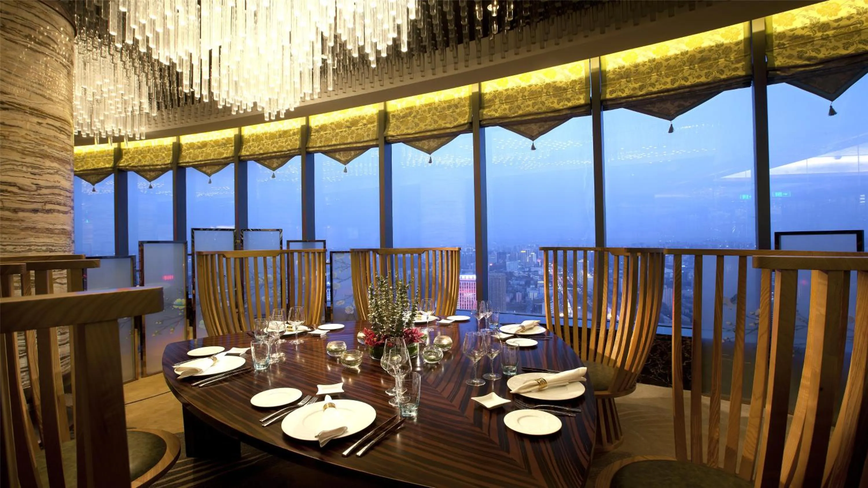 Restaurant/places to eat in Crowne Plaza Xi'an by IHG