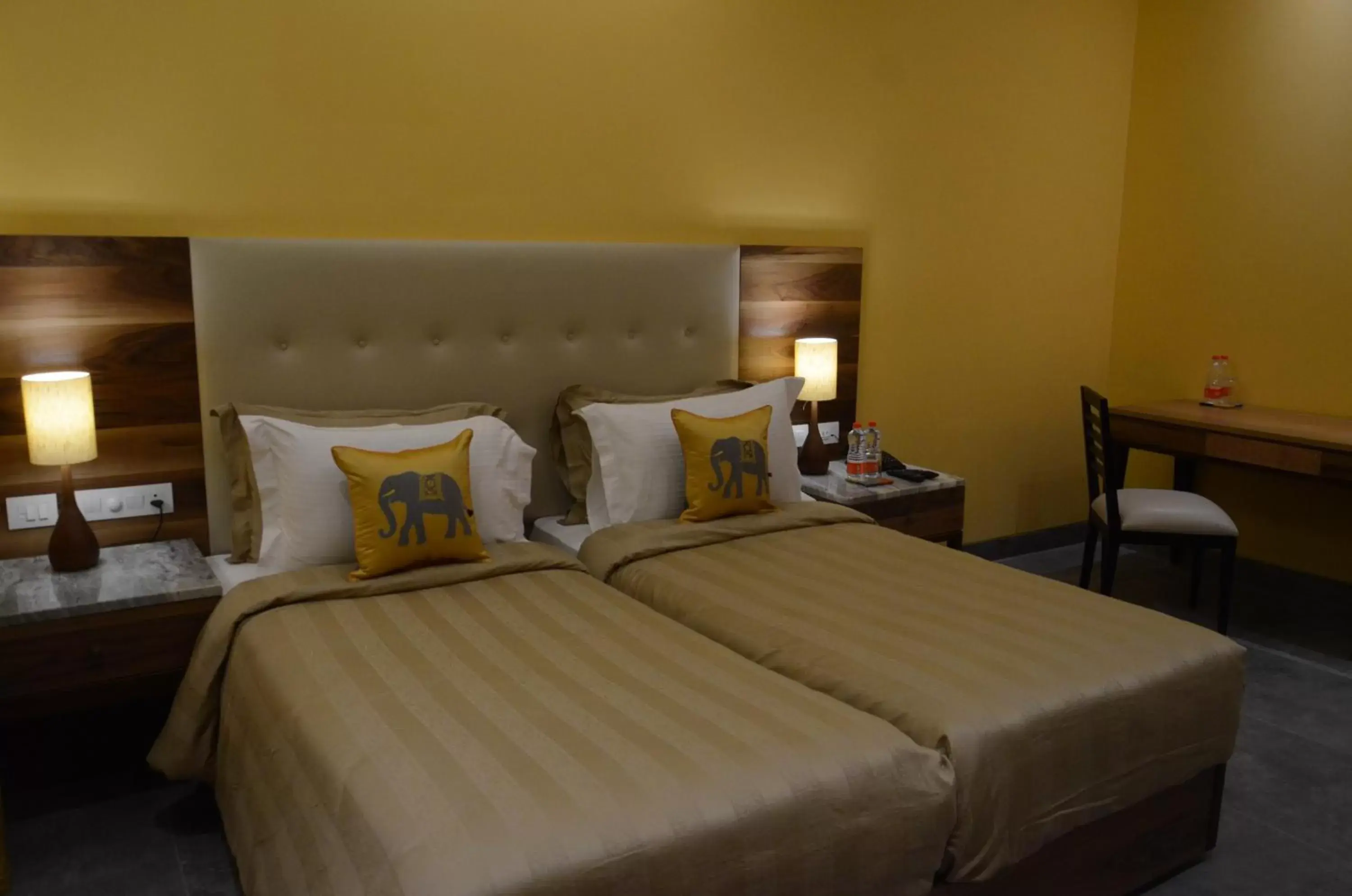 Bedroom, Bed in juSTa Sajjangarh Resort & Spa