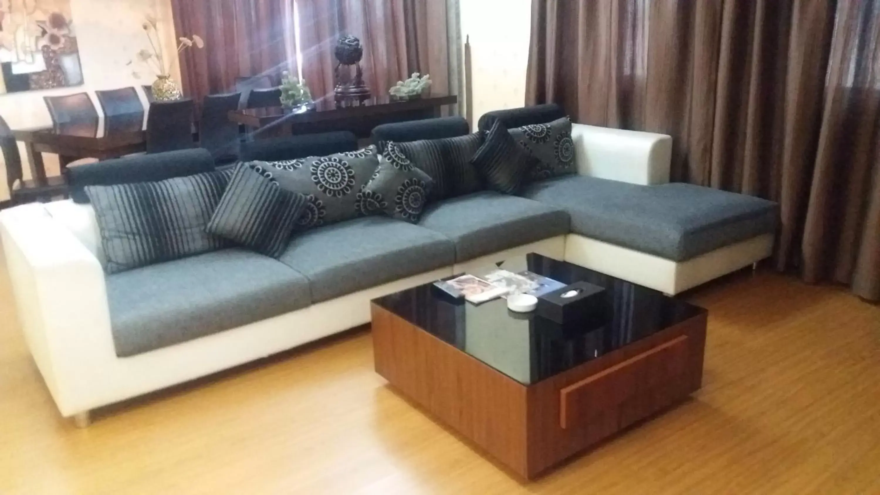 Living room, Seating Area in Penview Hotel