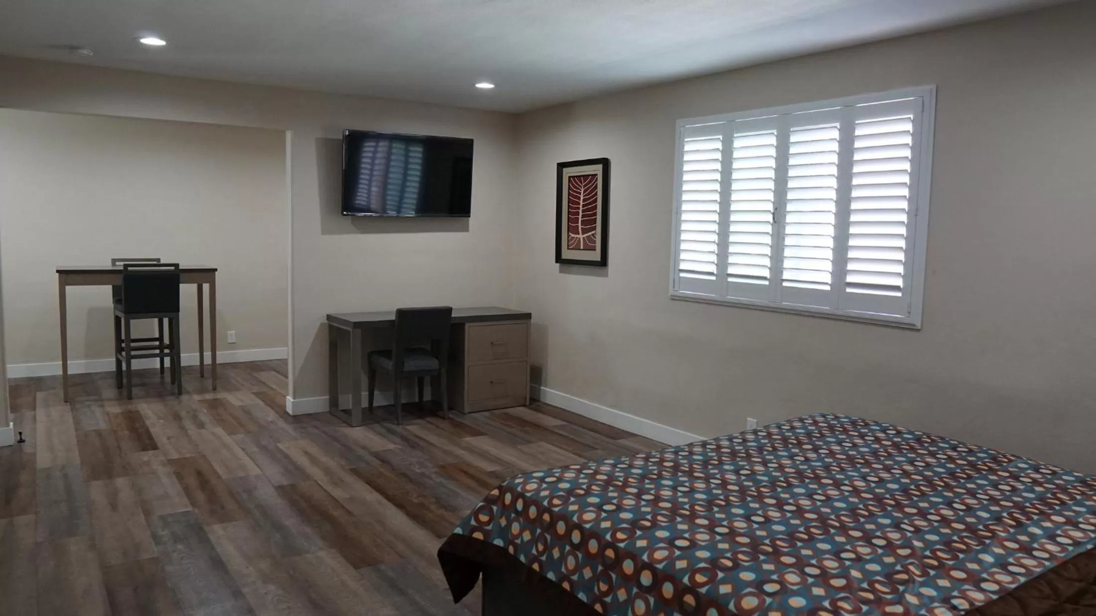 Bed in Sea Breeze Inn - LAX Airport, Los Angeles