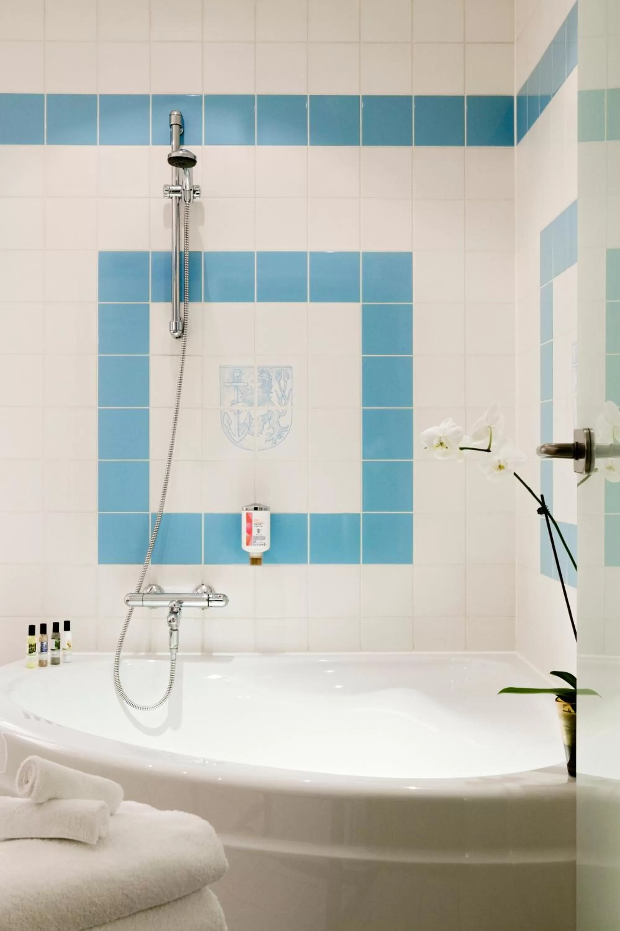 Bathroom in Mercure Hotel Düsseldorf City Center