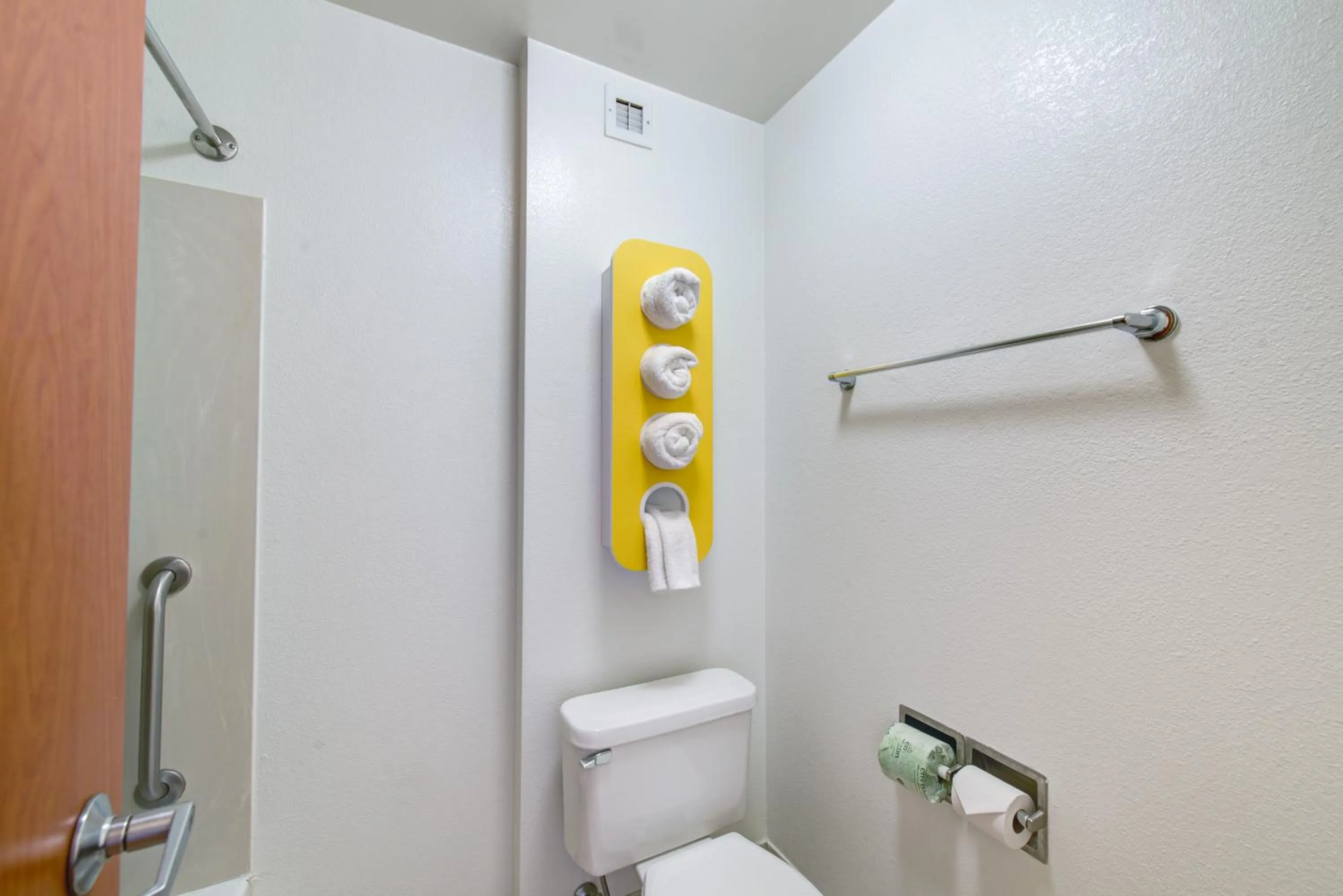 Bathroom in Motel 6 Virginia Beach