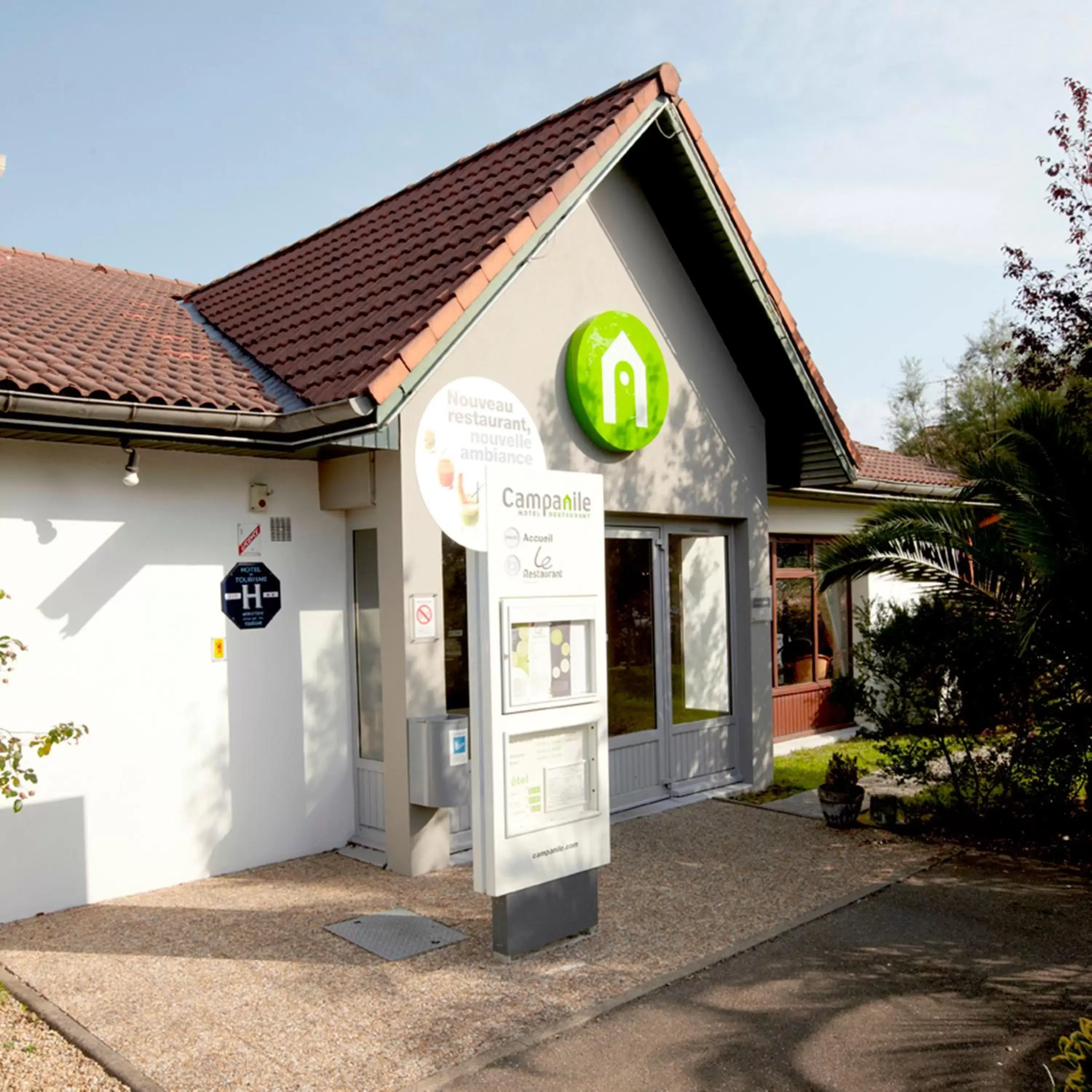 Facade/entrance, Property Building in Campanile Hendaye