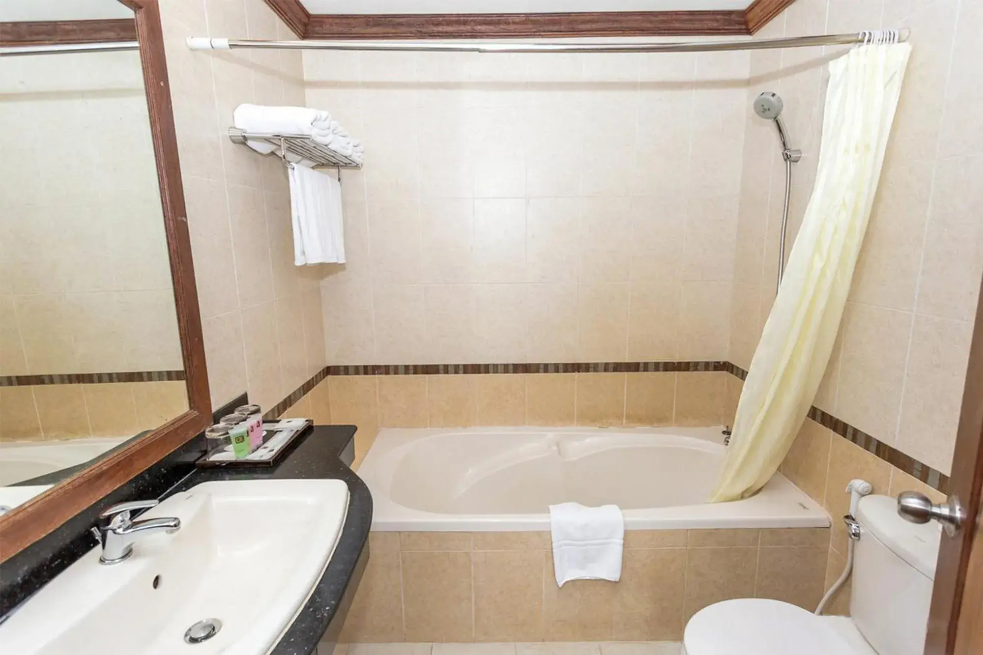 Bathroom in Cheathata CTA Hotel Siem Reap