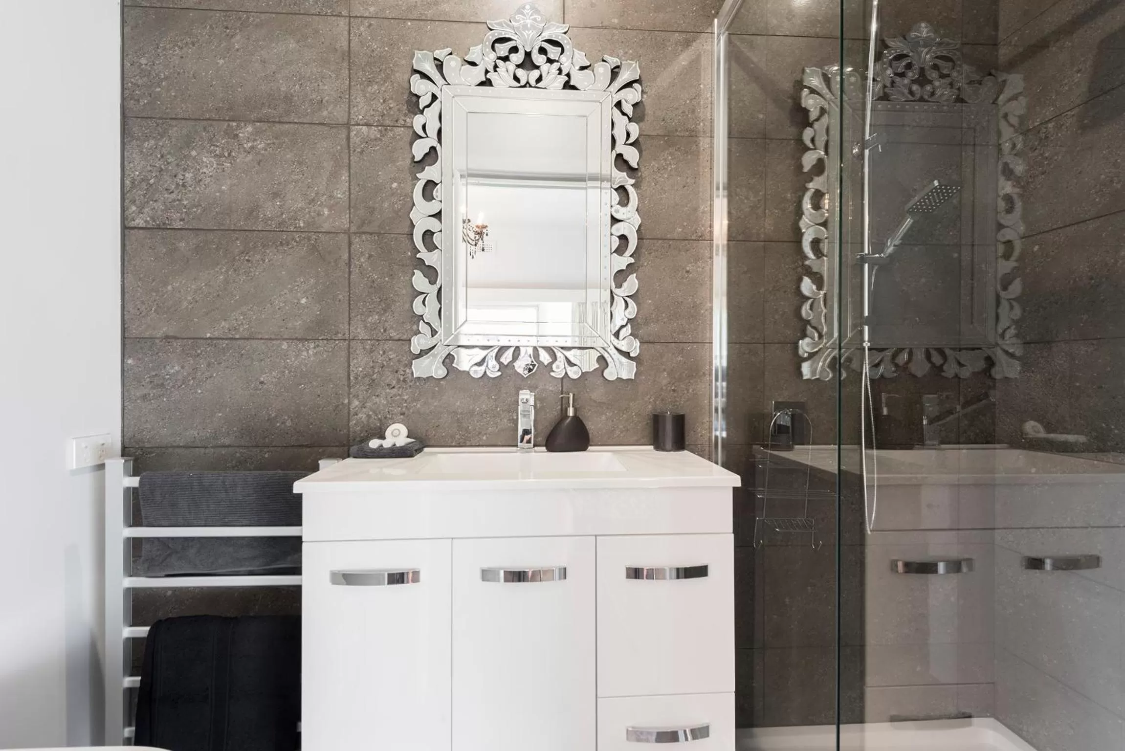 Bathroom in Jones On Wilson Boutique B&B