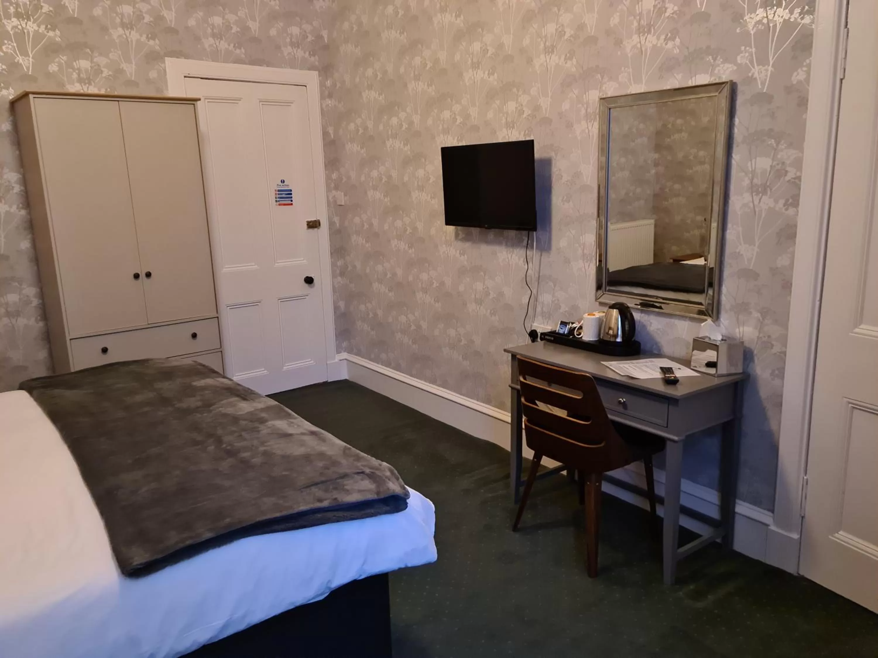 Bedroom, Bed in St.Ebba B&B