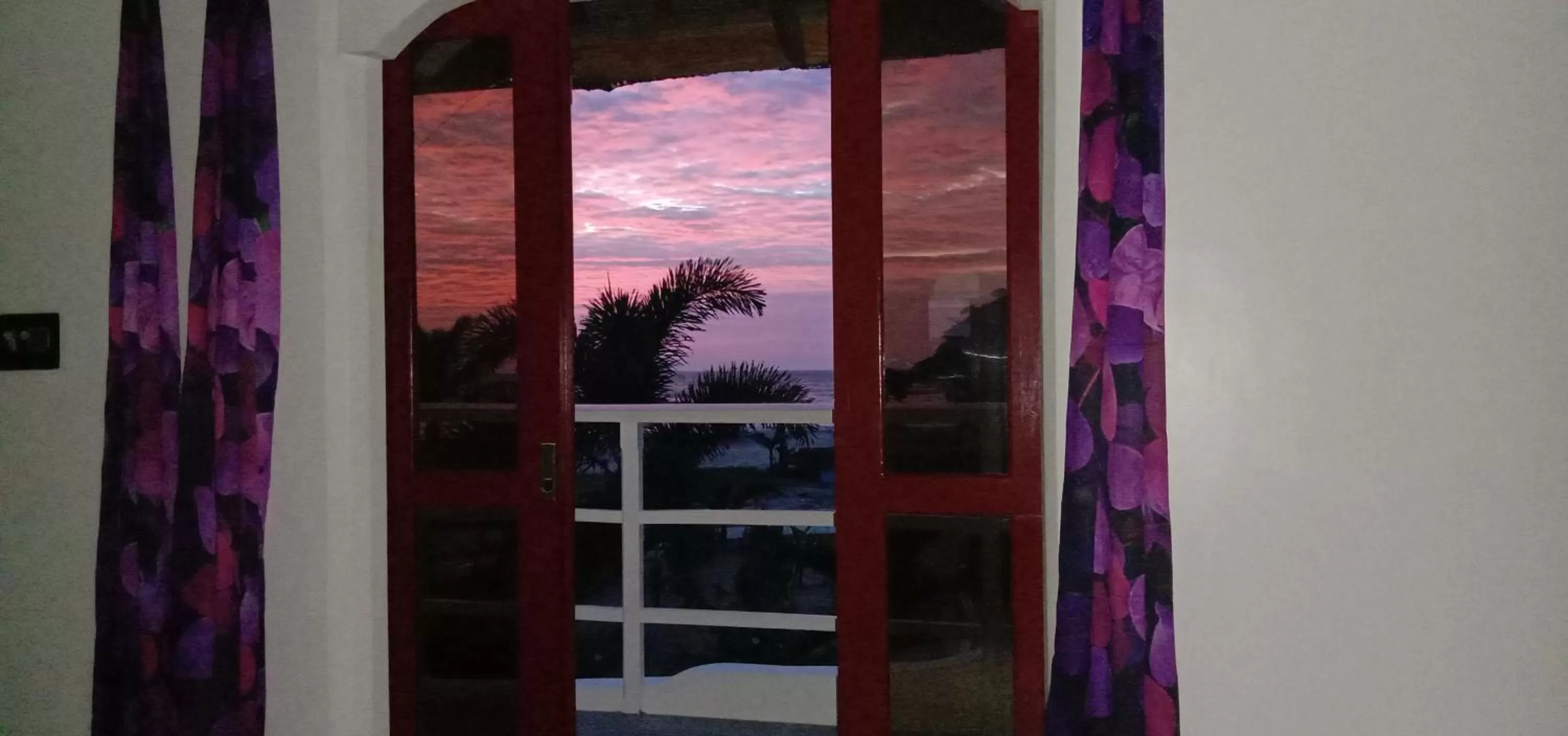 Facade/entrance in MG Chateau Resort