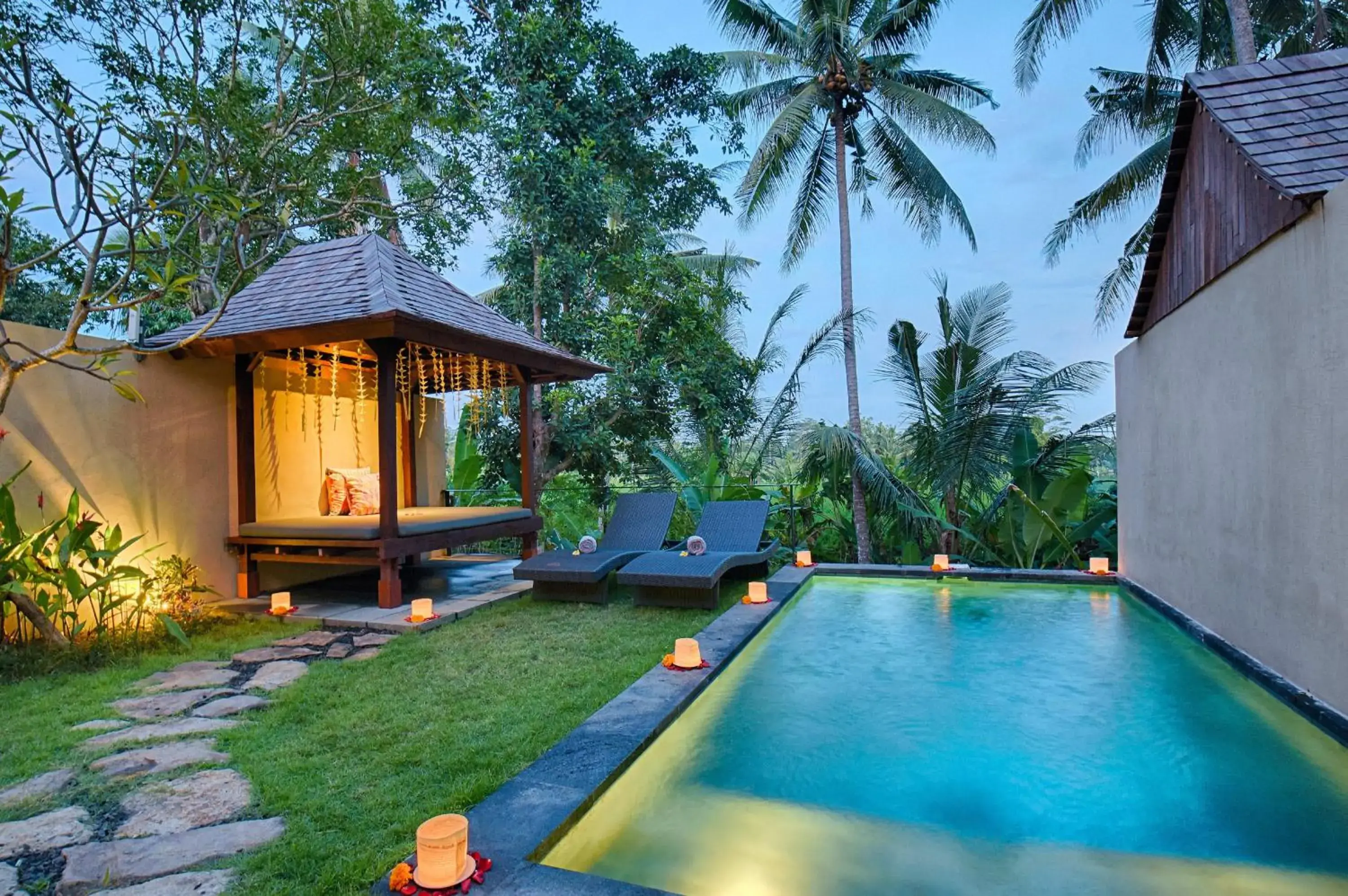 Swimming pool, Billiards in Samkhya Villa Ubud