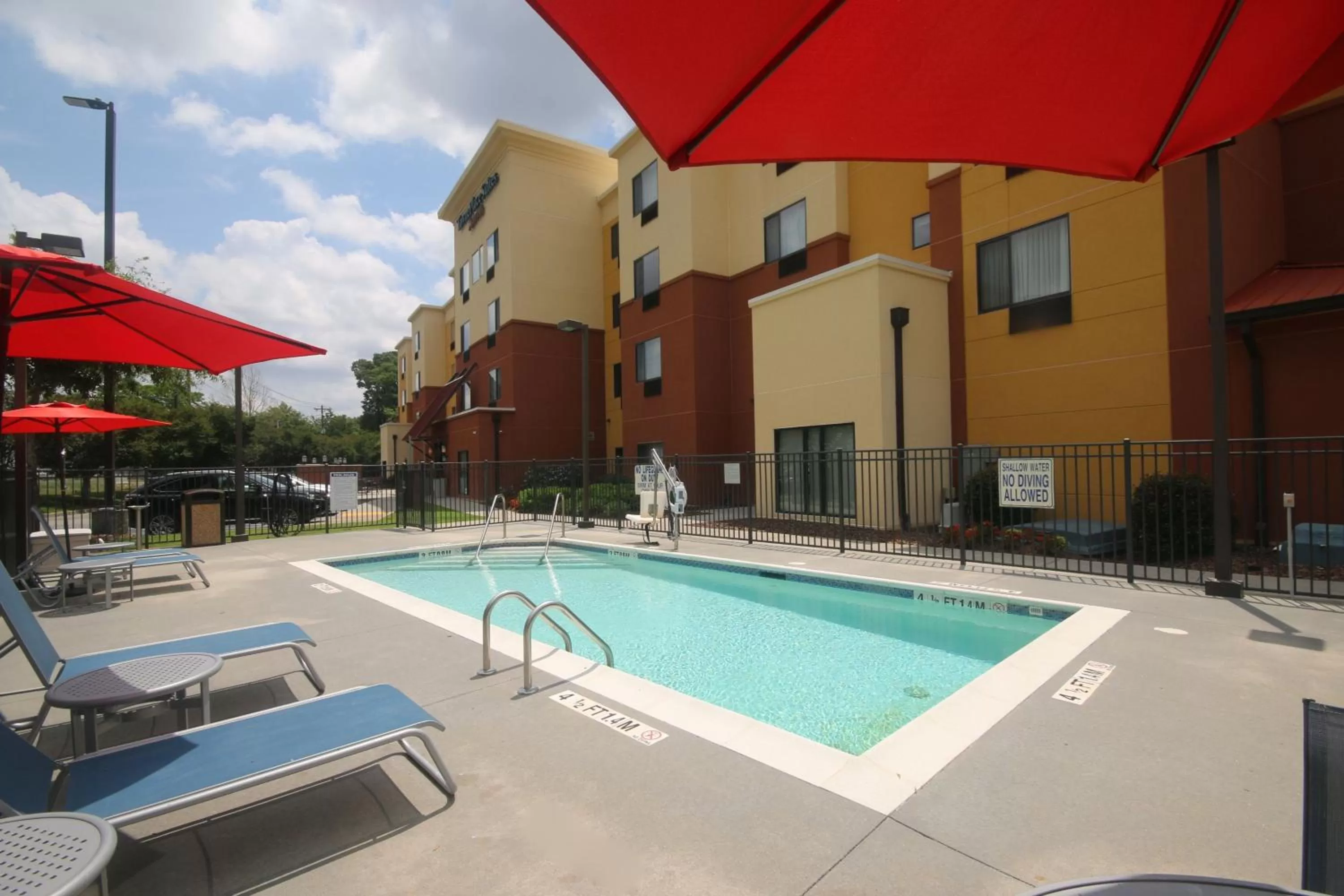 Swimming pool in TownePlace Suites by Marriott Aiken Whiskey Road