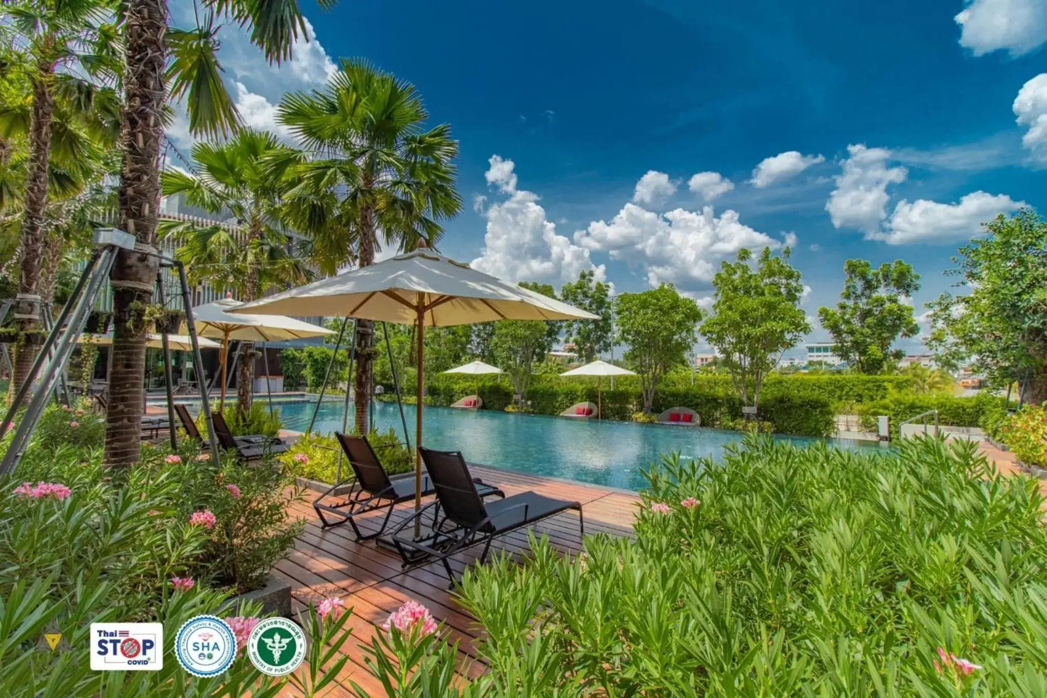 Swimming Pool in Aisana Hotel Korat