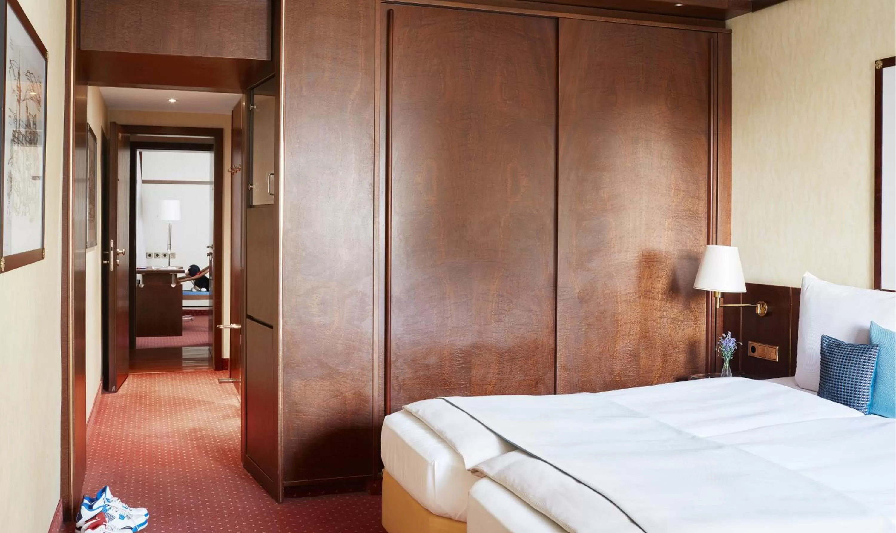 Photo of the whole room, Bed in Living Hotel Berlin Mitte