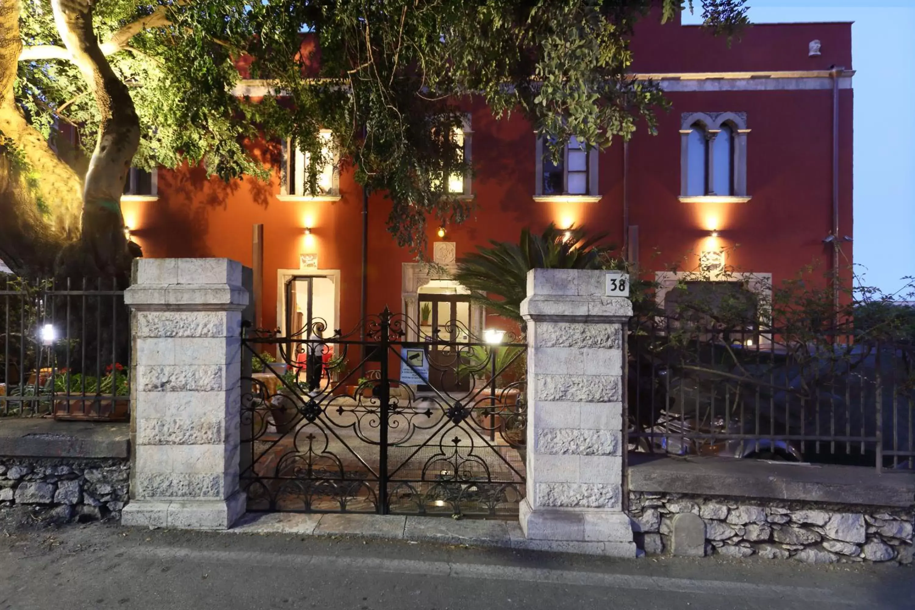 Street view, Property Building in Villa Astoria