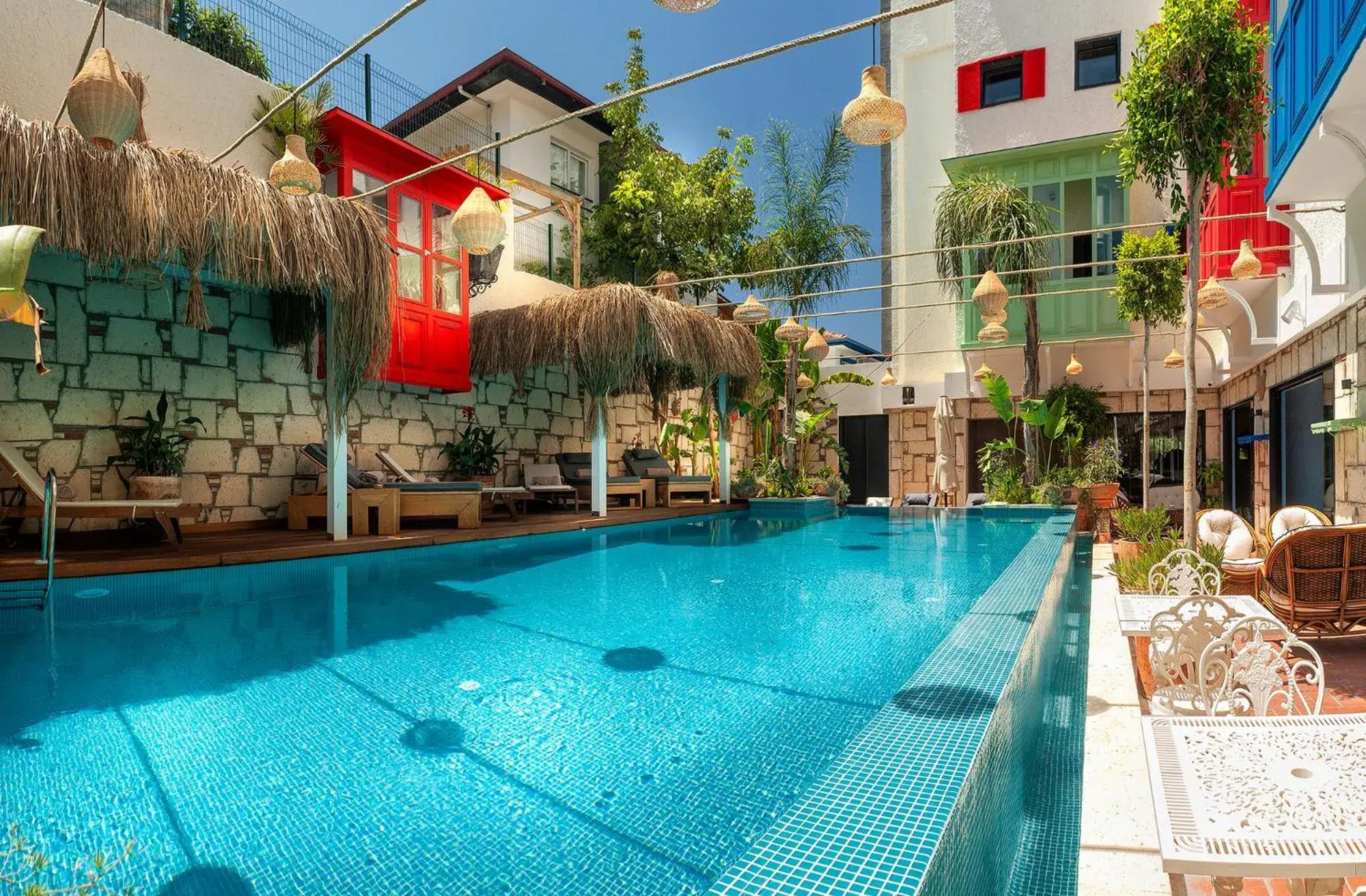 Swimming pool, Property Building in TNR BOUTIQUE HOTEL SPA