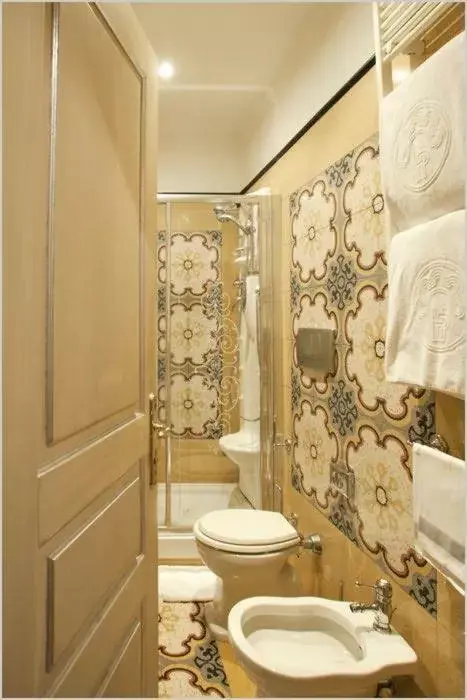 Bathroom in Hotel Aventino