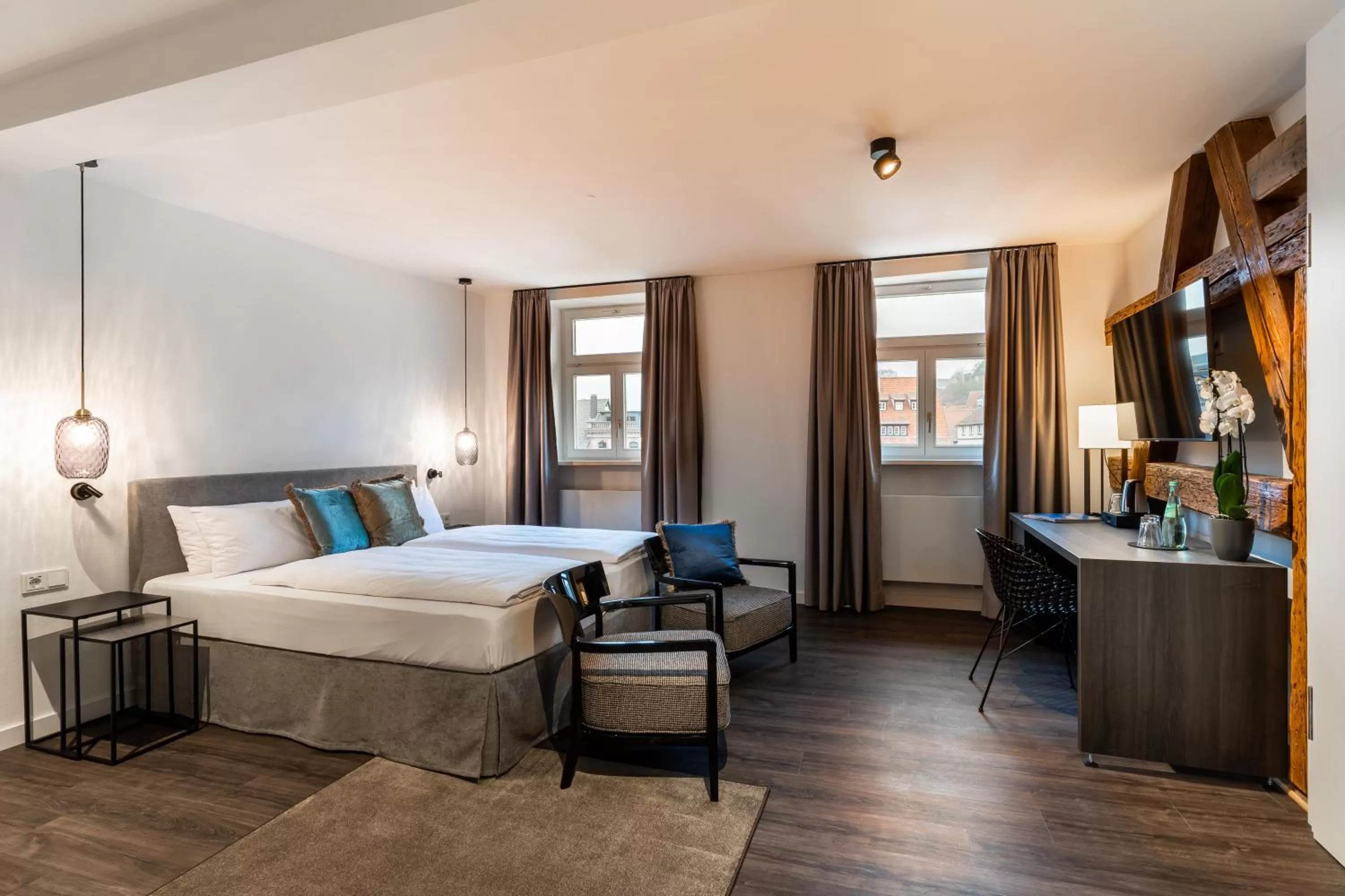 Photo of the whole room, Bed in Hotel Weißes Ross