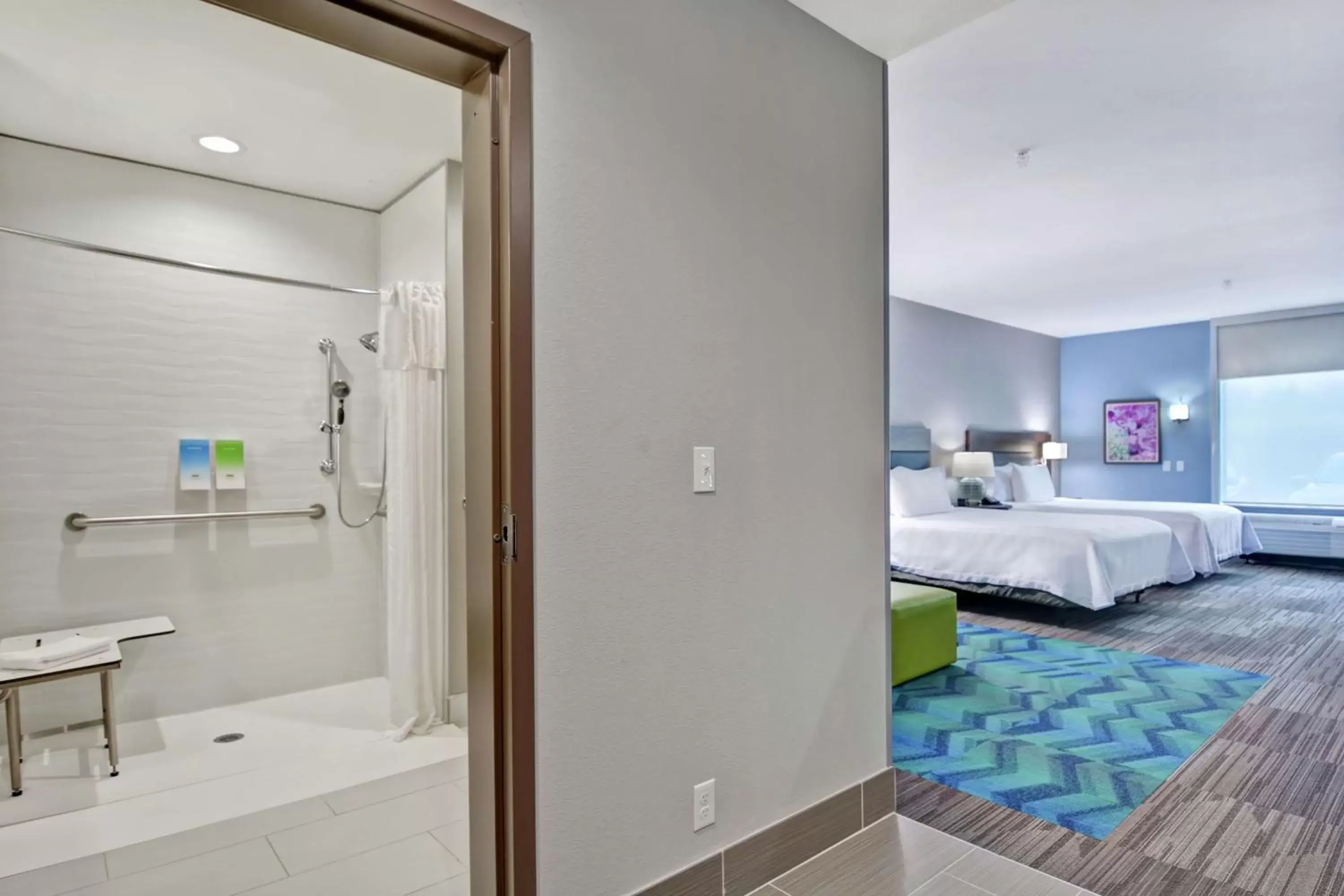 Bathroom in Home2 Suites By Hilton Springdale
