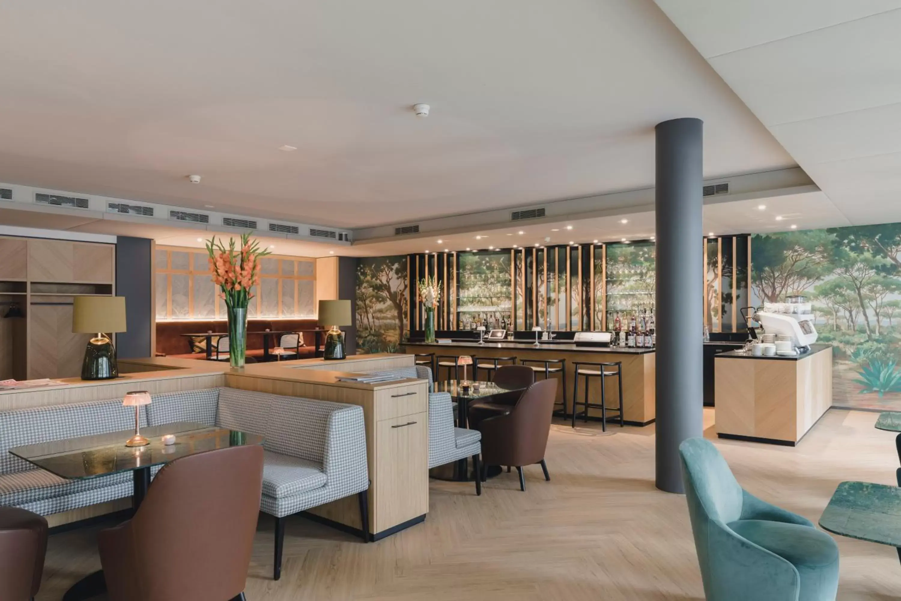 Restaurant/places to eat in Residence Hotel Restaurant/places to eat in Residence Hotel