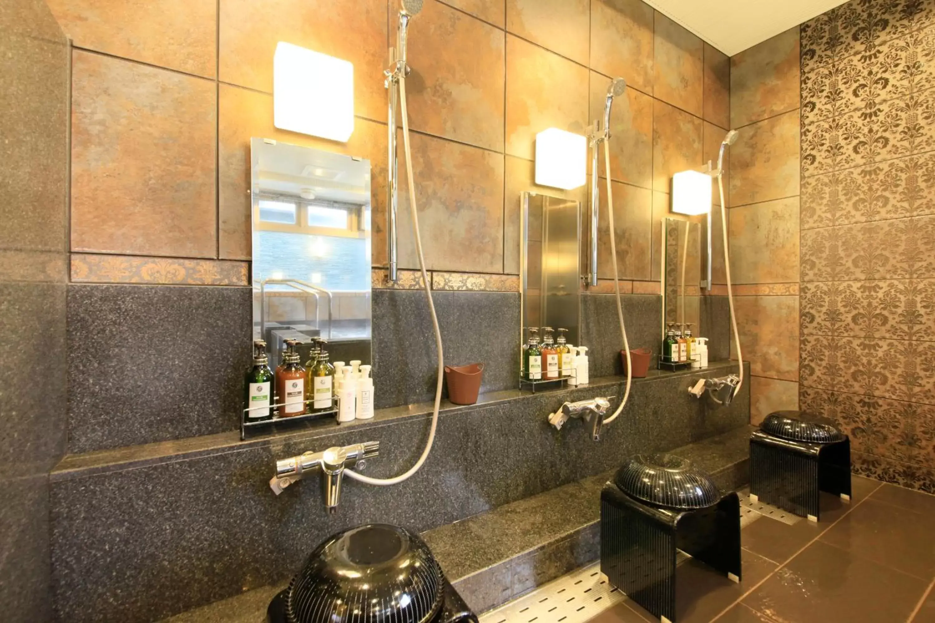Spa and wellness centre/facilities, Bathroom in Hotel Coco Grand Kitasenju