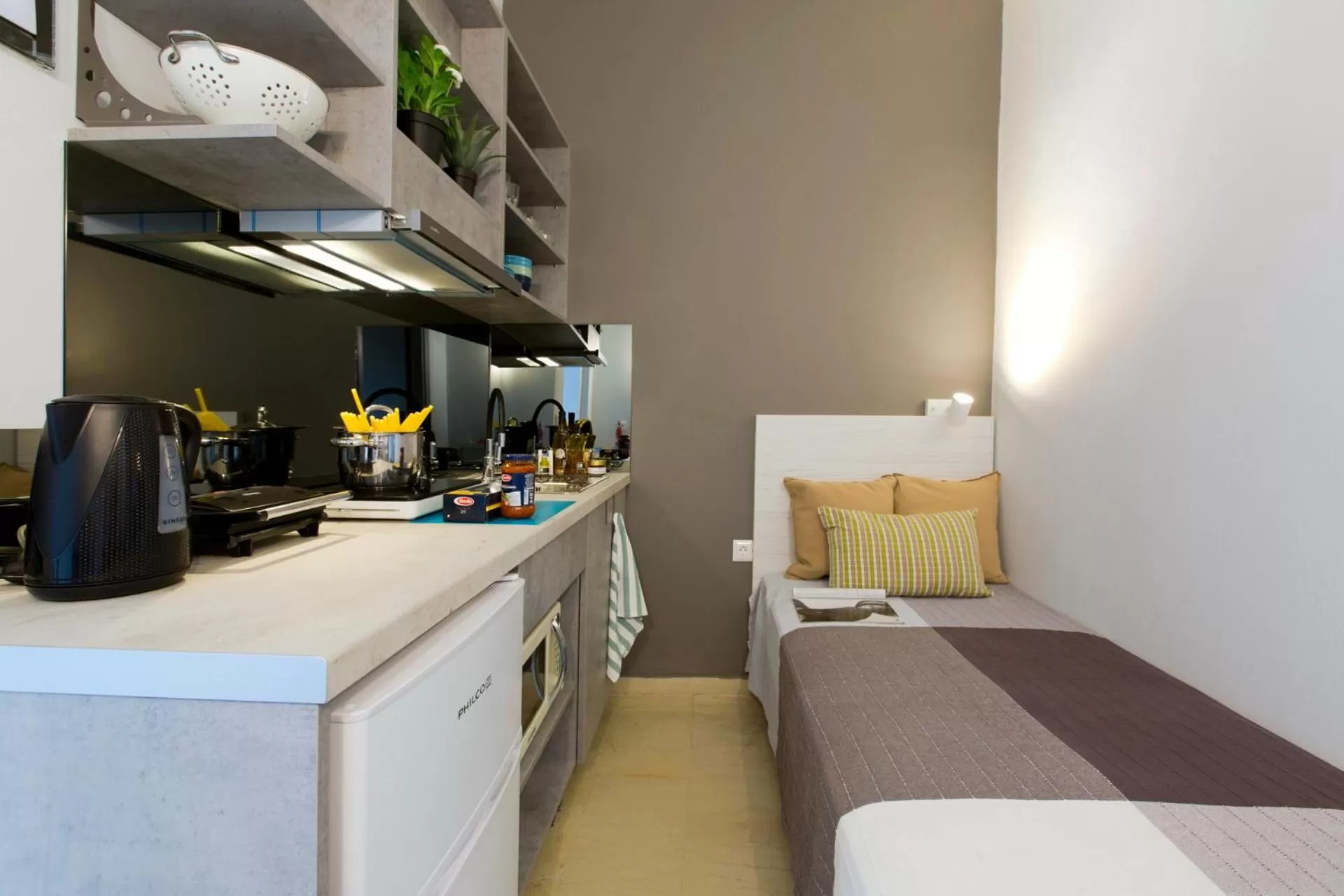 Coffee/tea facilities in LOC HOSPITALITY Urban Suites