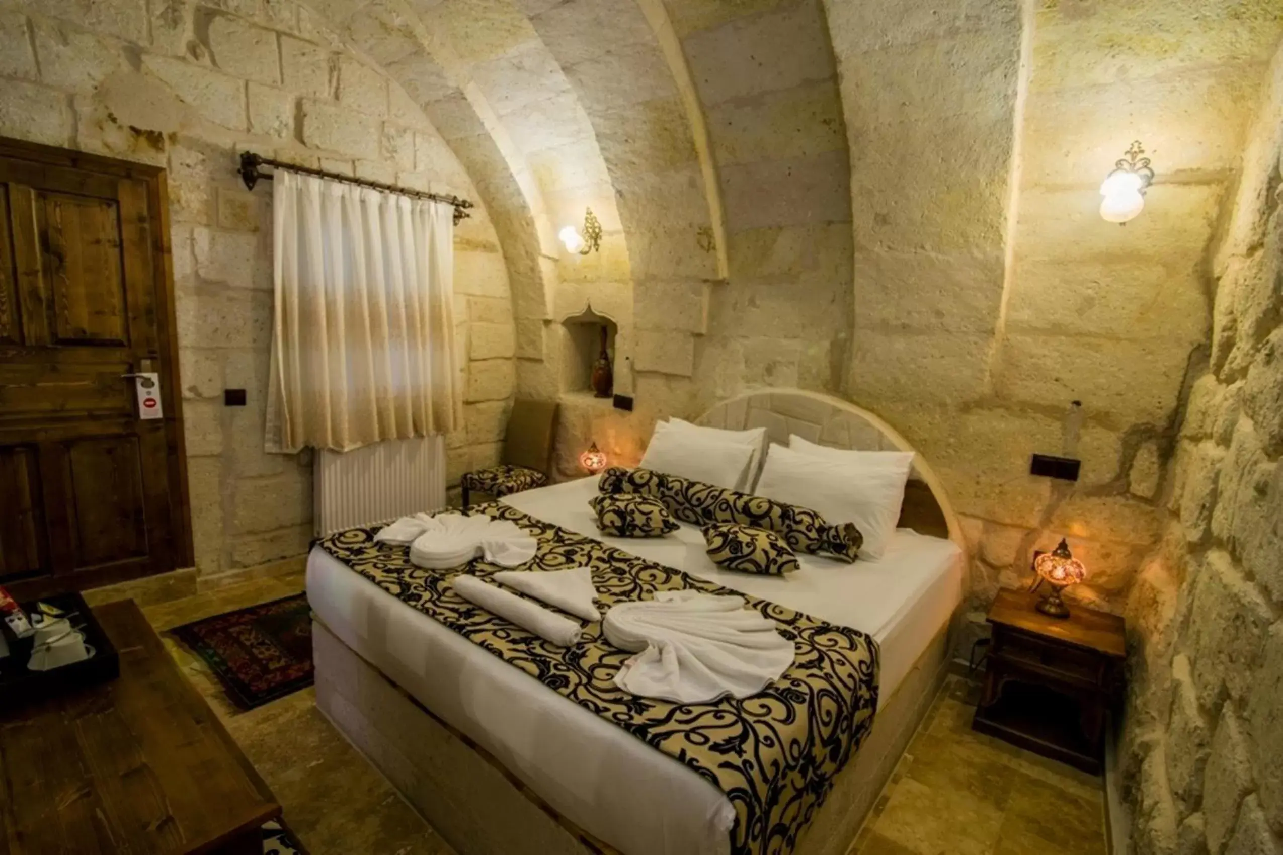 Photo of the whole room, Bed in Historical Goreme House